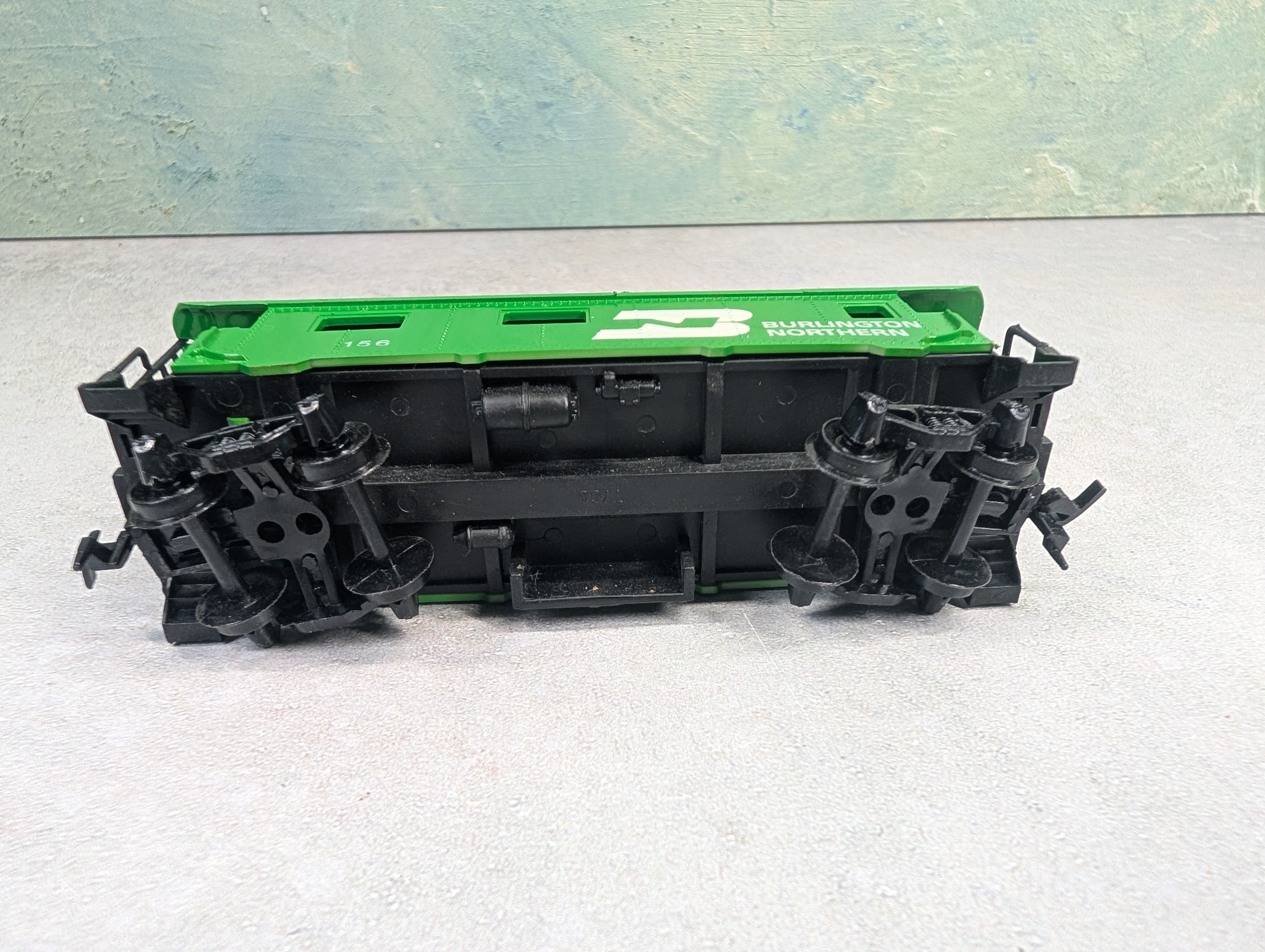 USED Tyco HO Scale Caboose Burlington Northern #156
