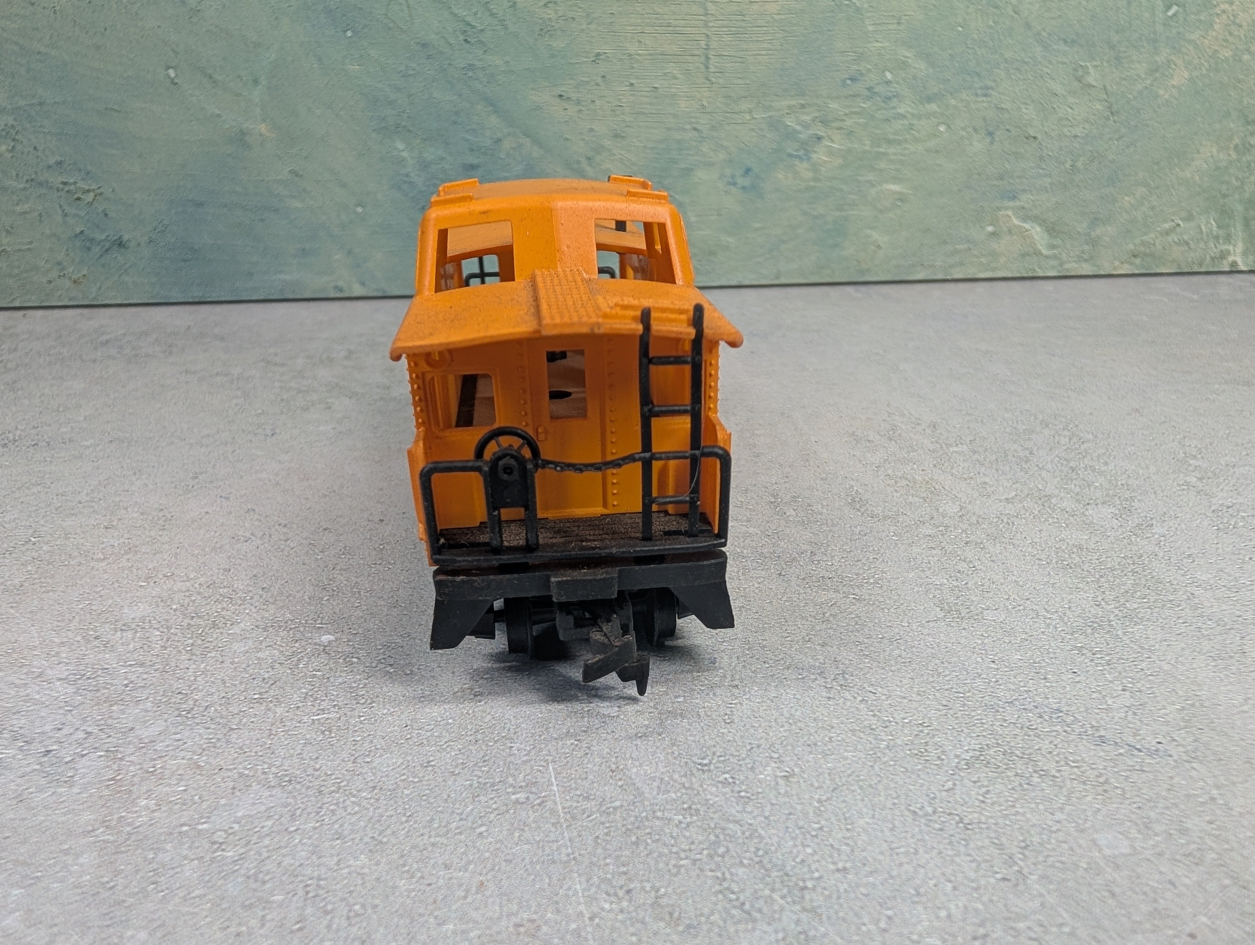 USED Tyco HO Scale Caboose Union Pacific #654