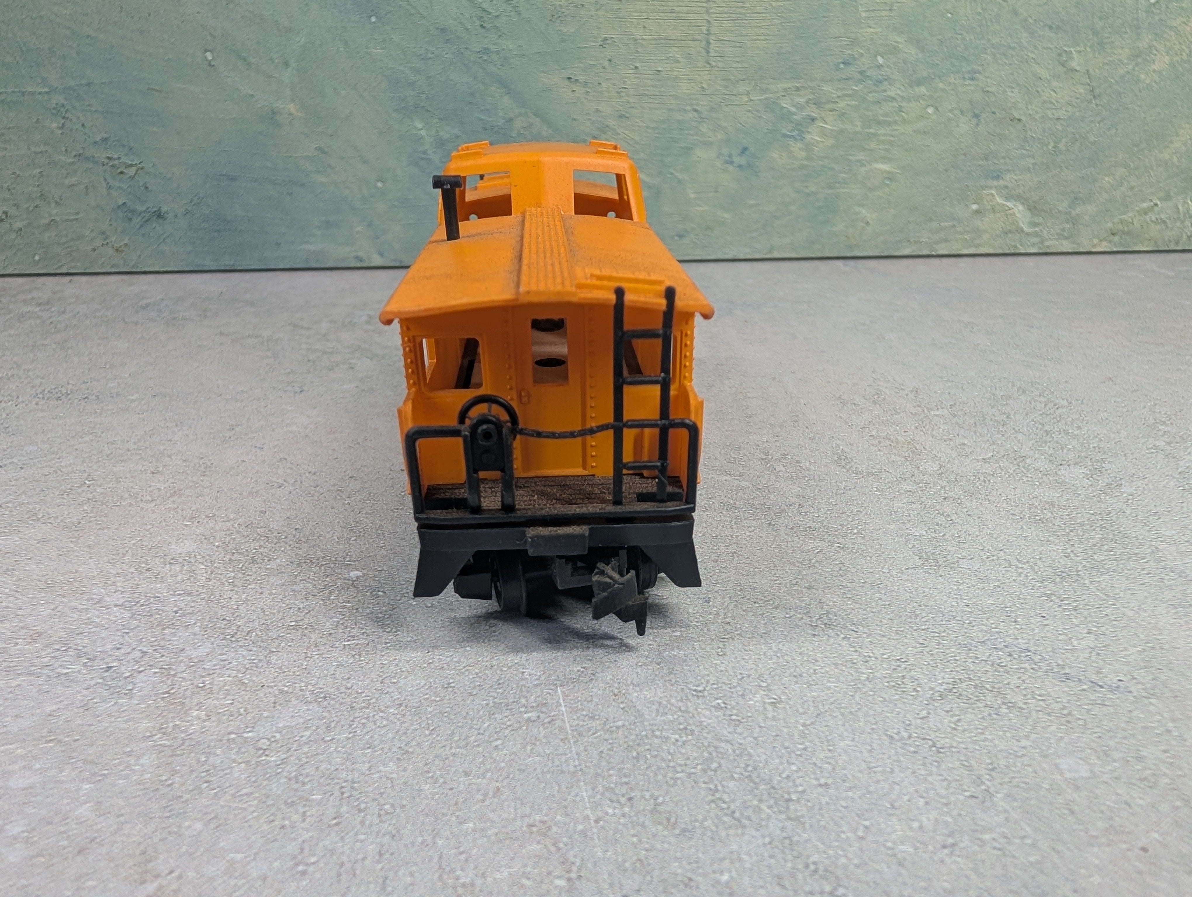 USED Tyco HO Scale Caboose Union Pacific #654