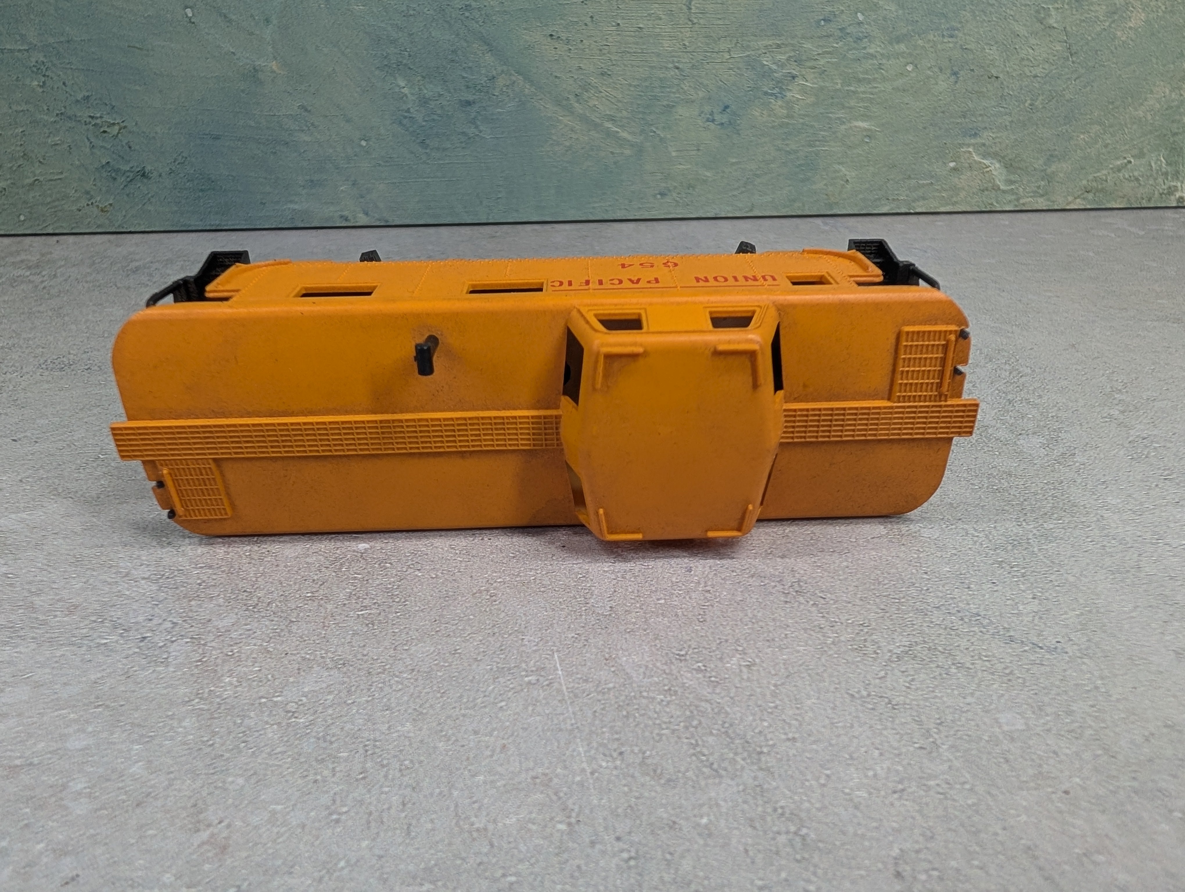 USED Tyco HO Scale Caboose Union Pacific #654