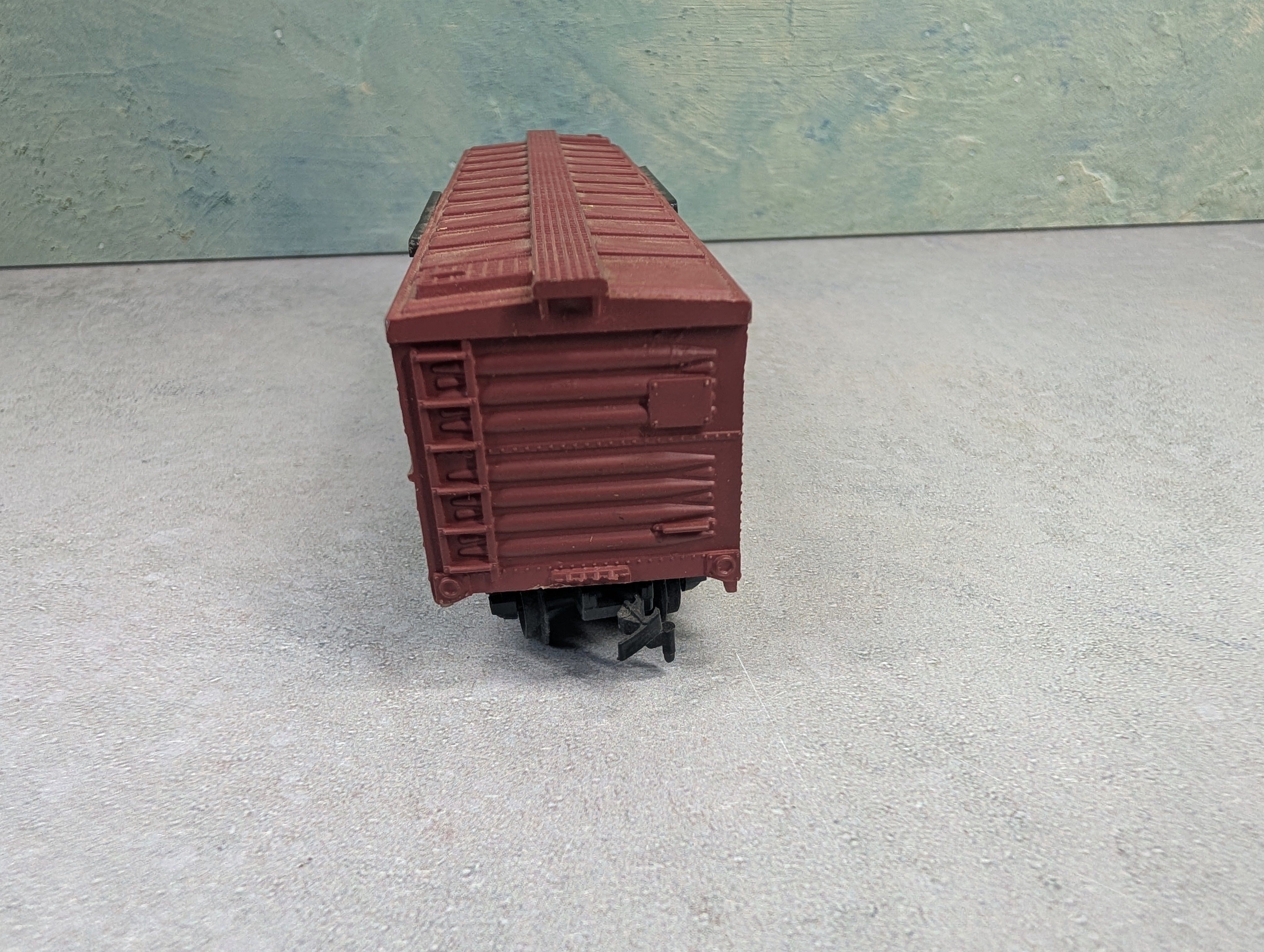 USED Life-Like HO Scale 42' Wooden Box Car Santa Fe ATSF #1289057