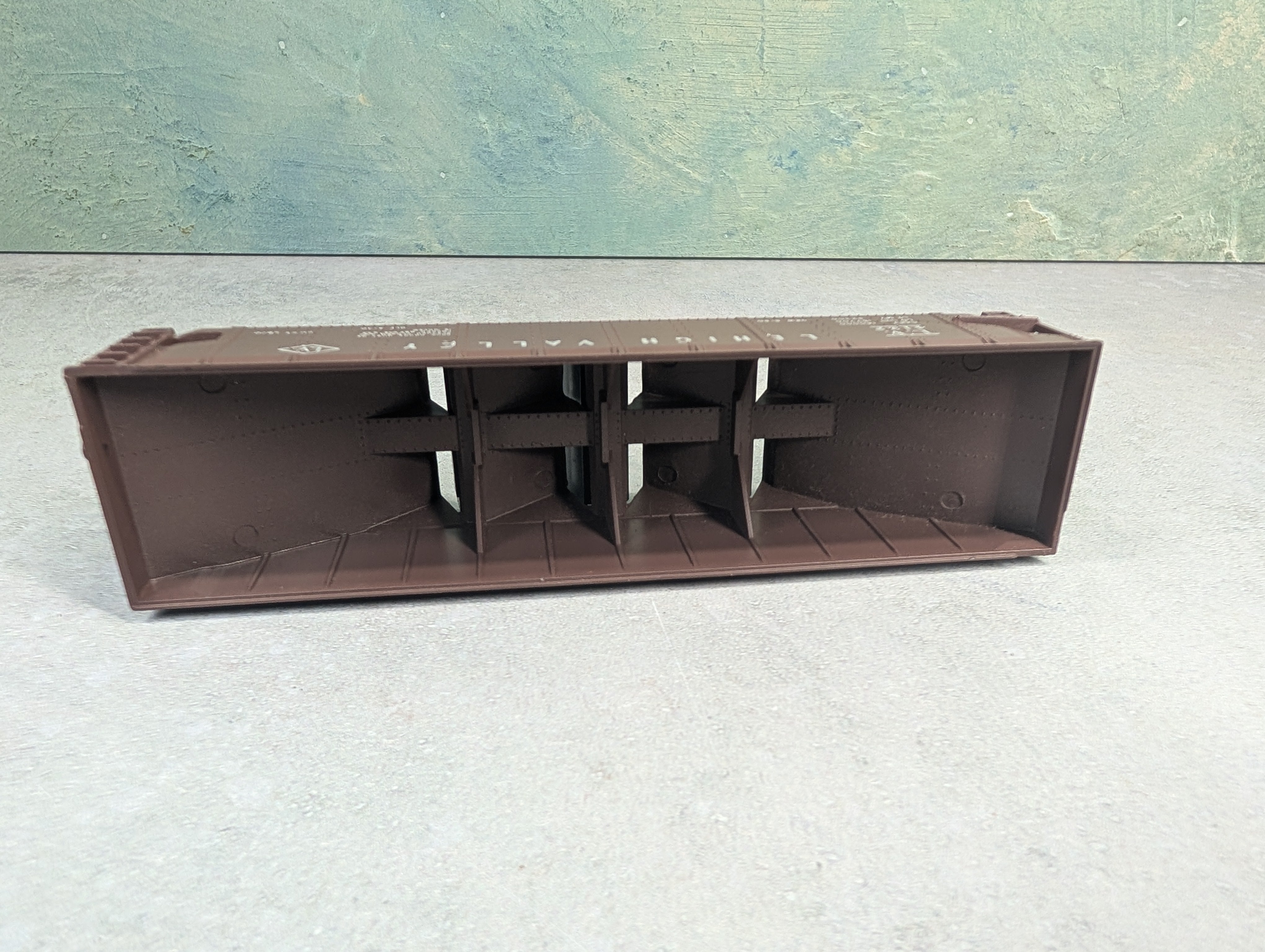 USED Athearn HO Scale Operating Quad Hopper Lehigh Valley LV #4127