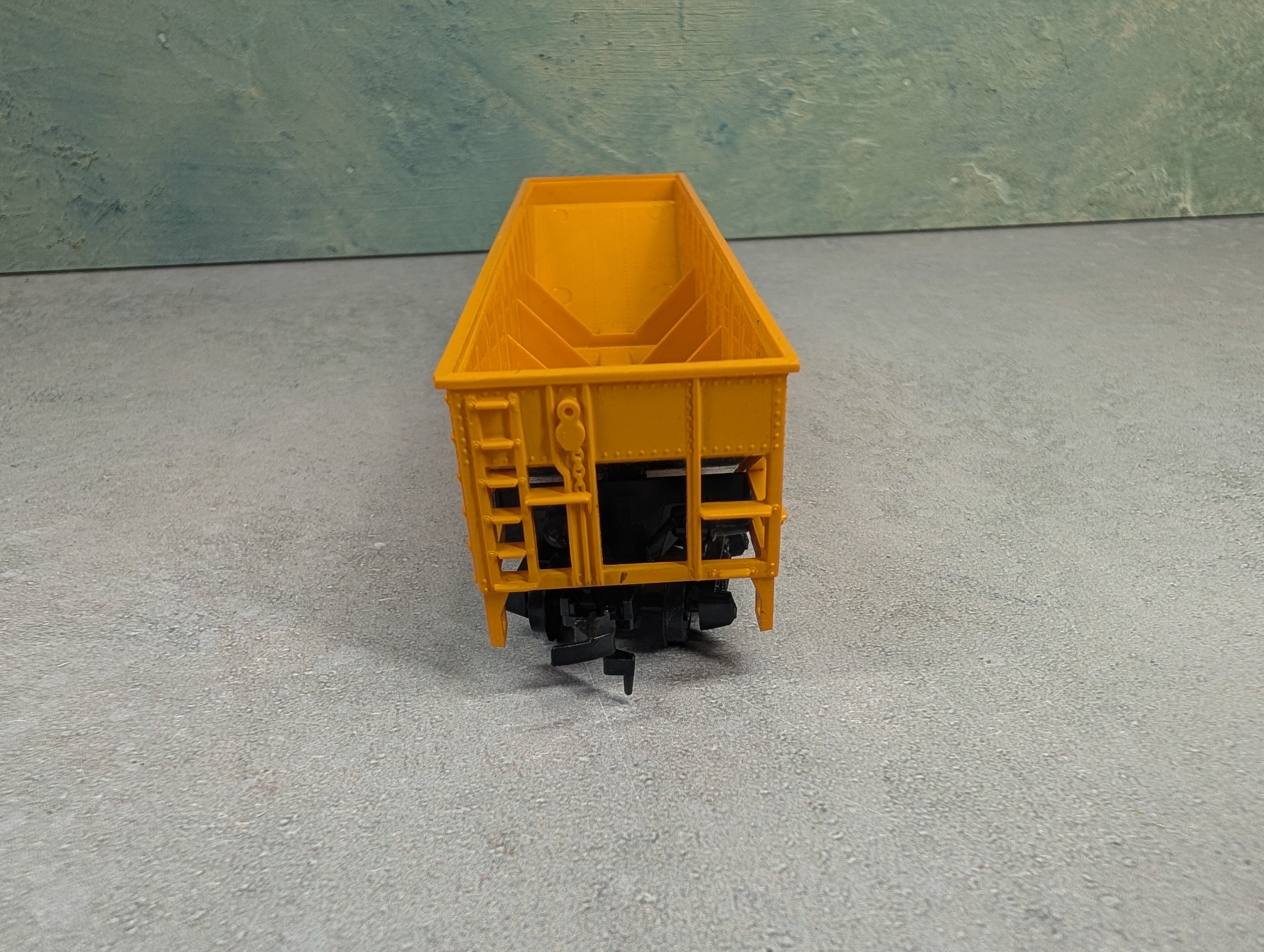 USED Tyco HO Scale Quad Hopper Union Pacific UP #62040