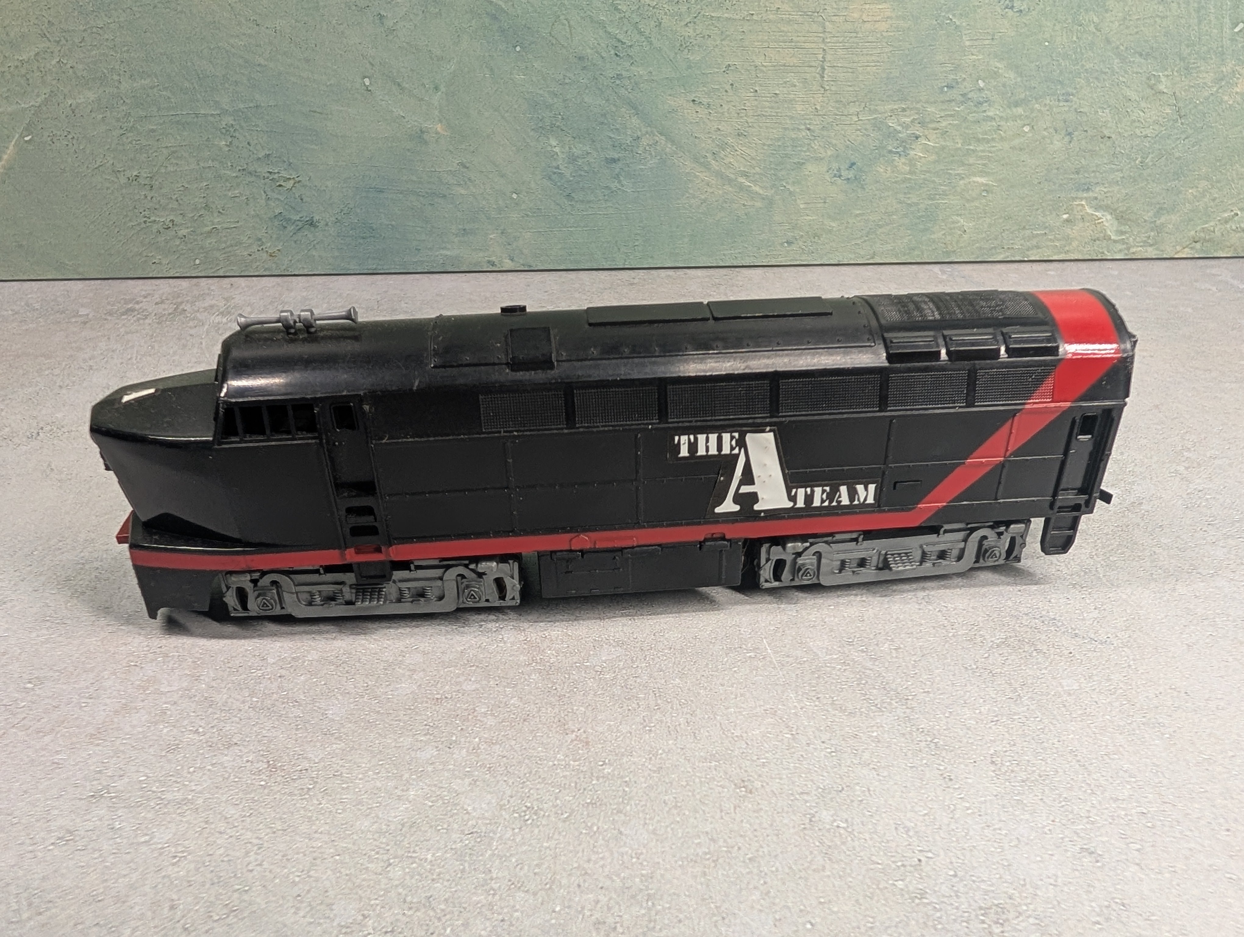 USED Tyco HO Scale Diesel Locomotive The A Team Runs DC