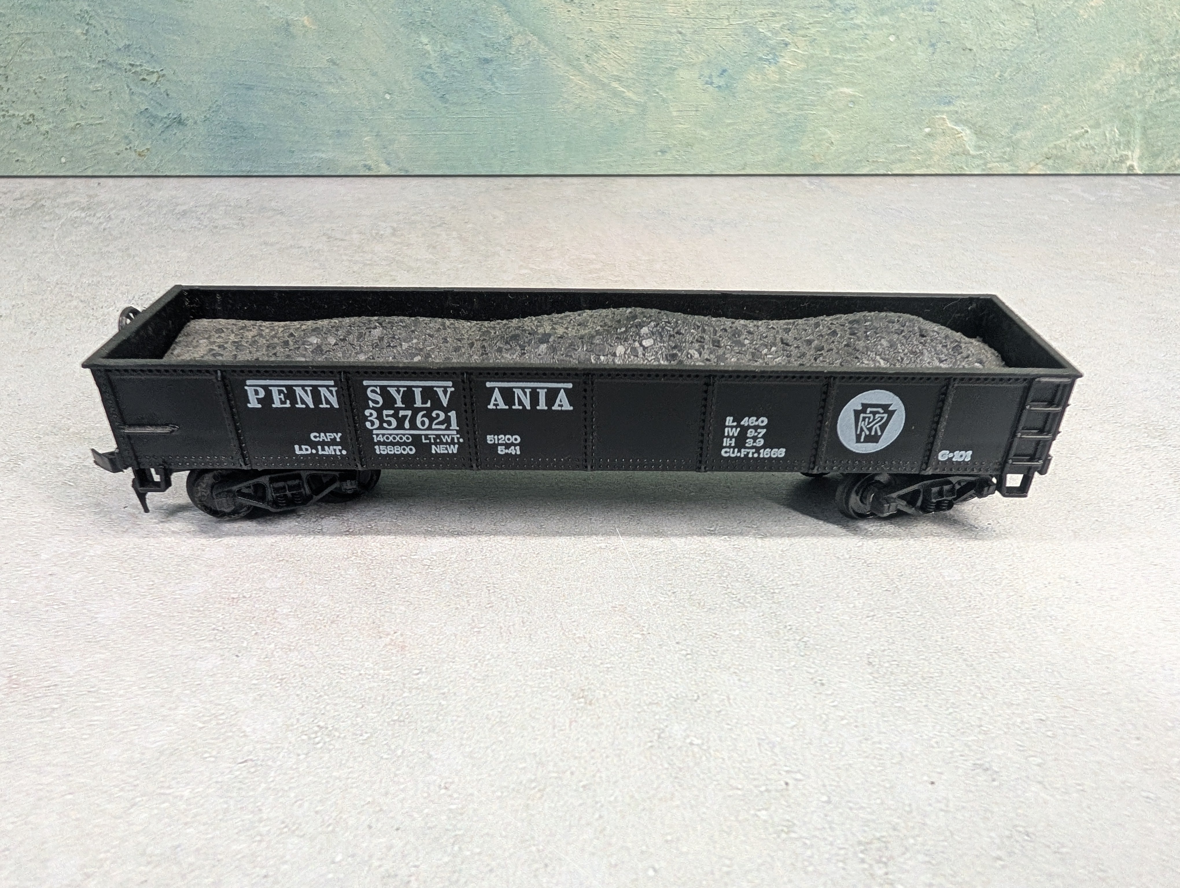 USED HO Scale Gondola w/ Coal Load Pennsylvania PRR #357621
