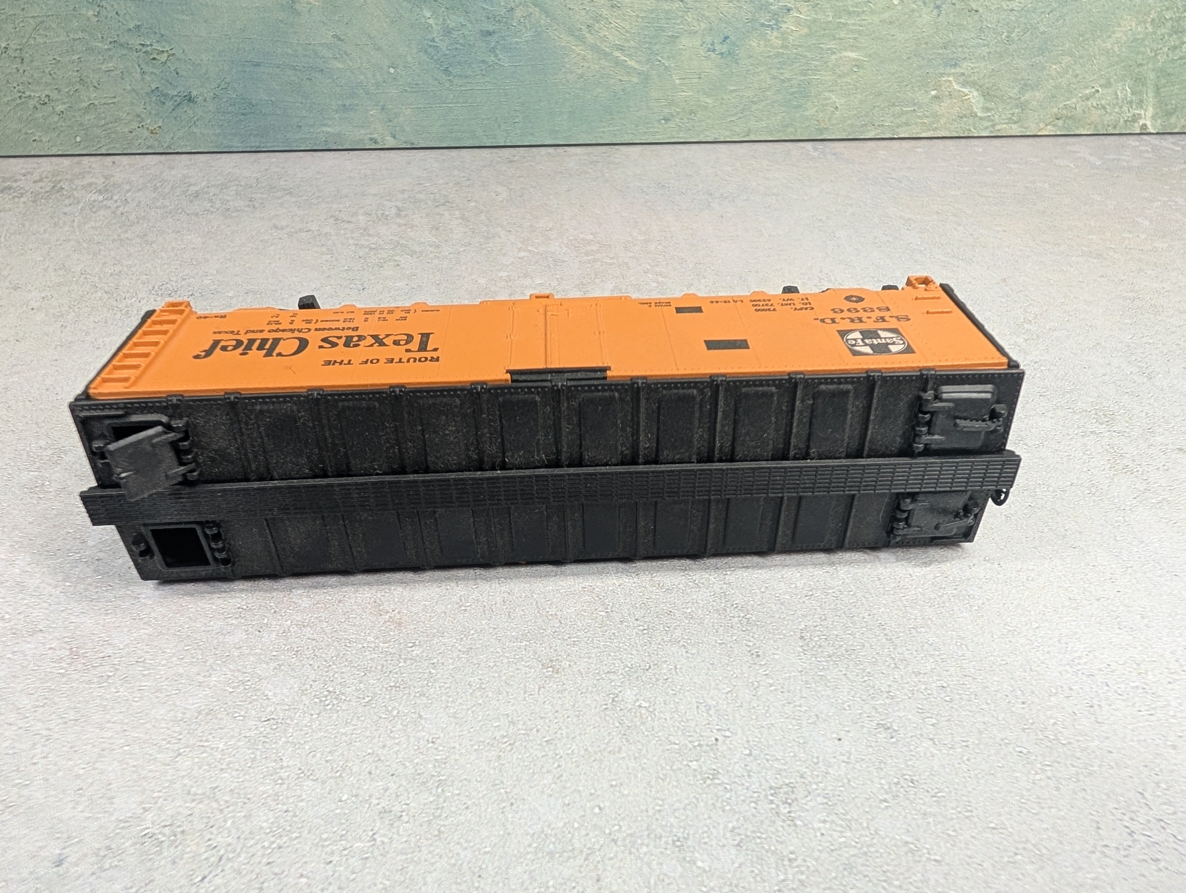 USED Athearn HO Scale Reefer Santa Fe SFRD #8396