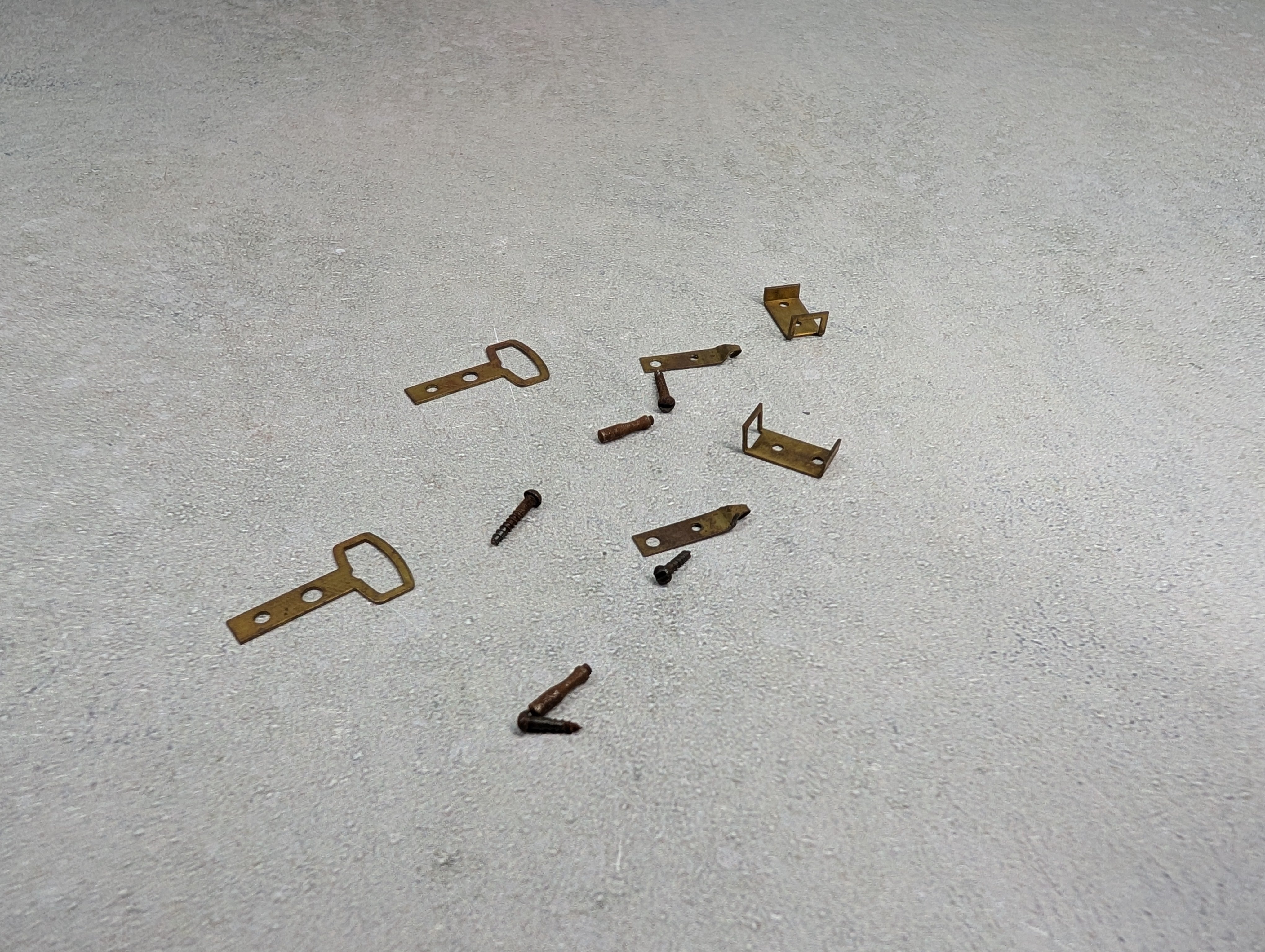 USED HO Scale Loop Coupler Parts, Euro Style