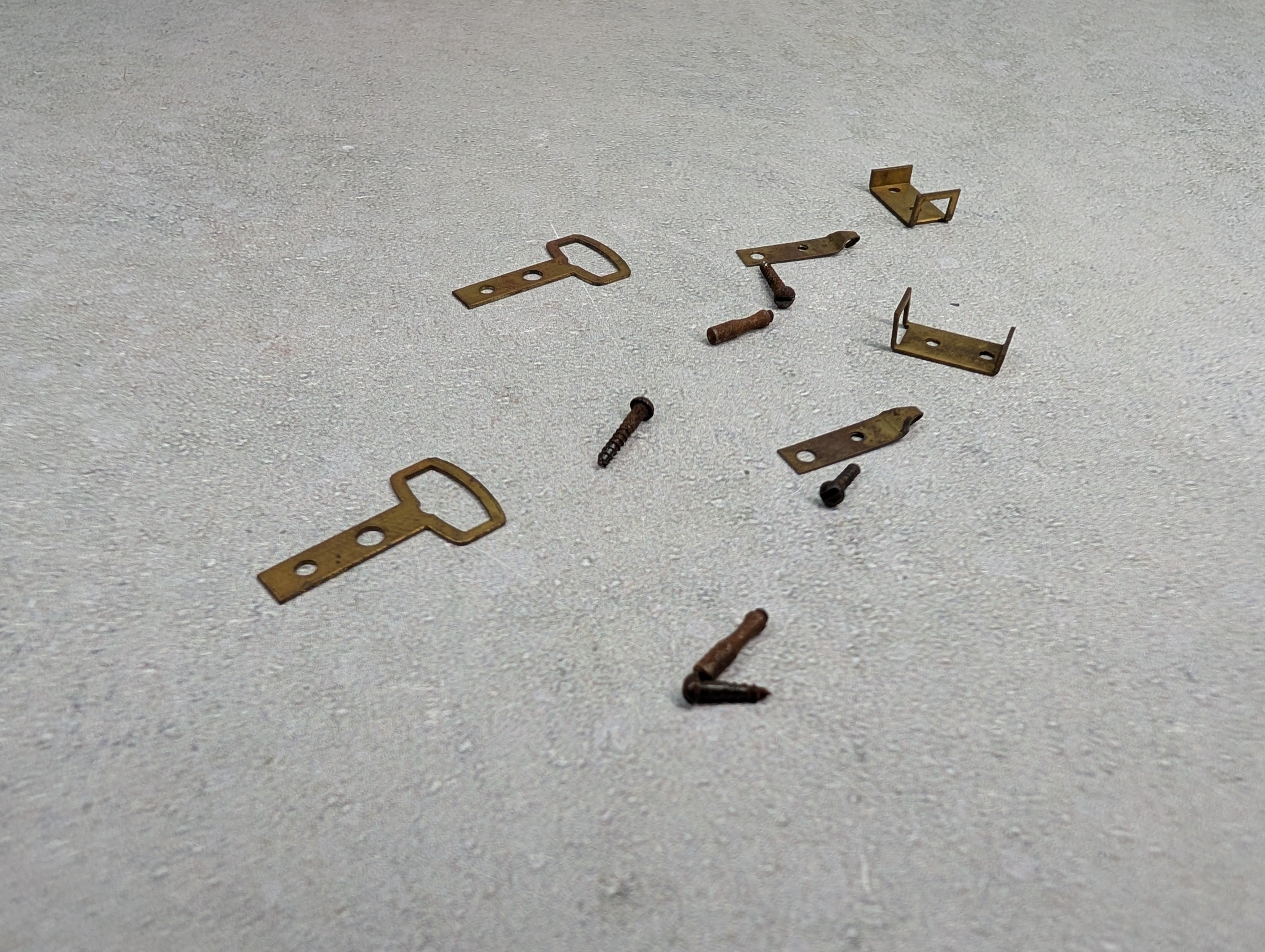 USED HO Scale Loop Coupler Parts, Euro Style