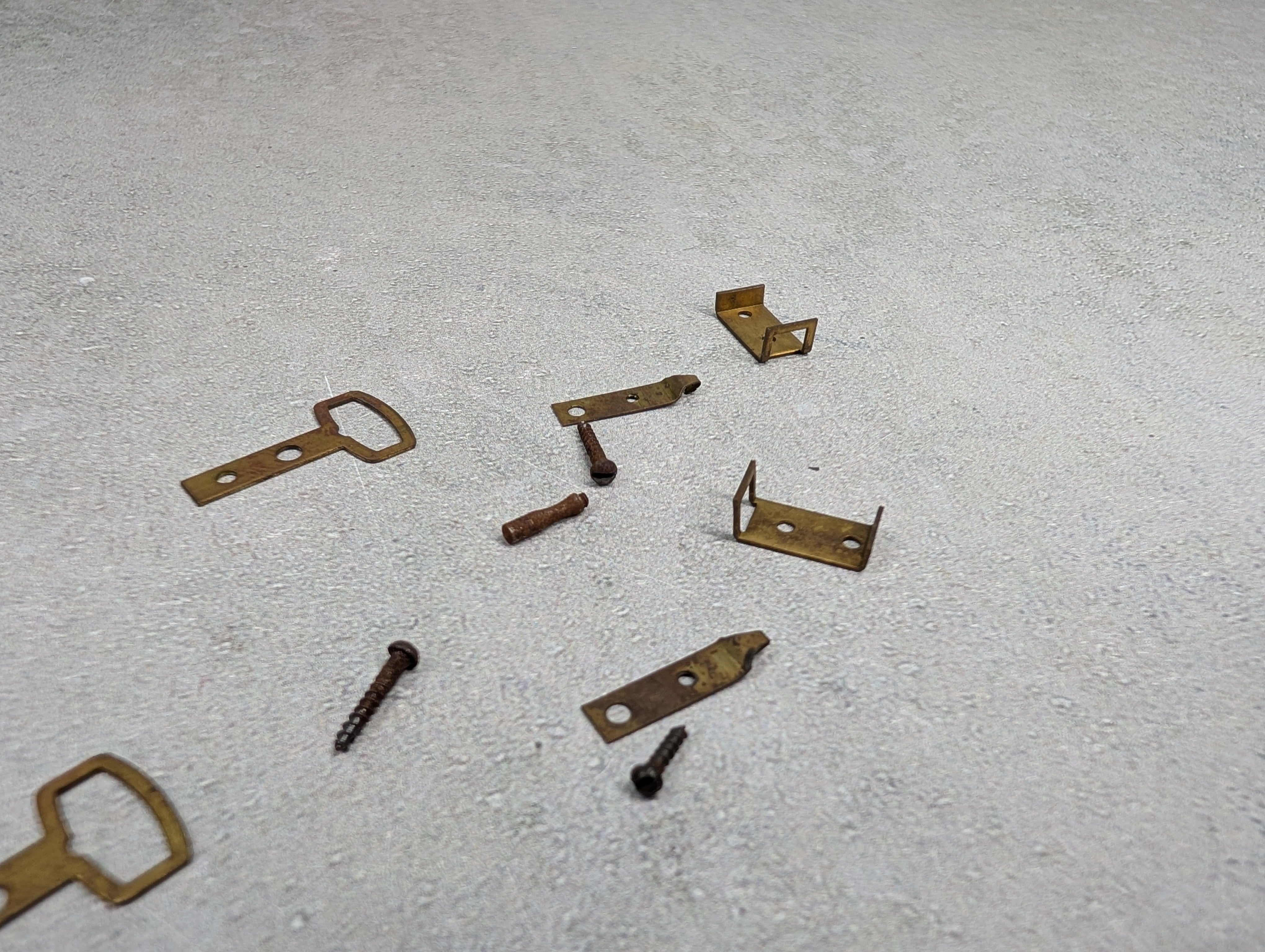 USED HO Scale Loop Coupler Parts, Euro Style