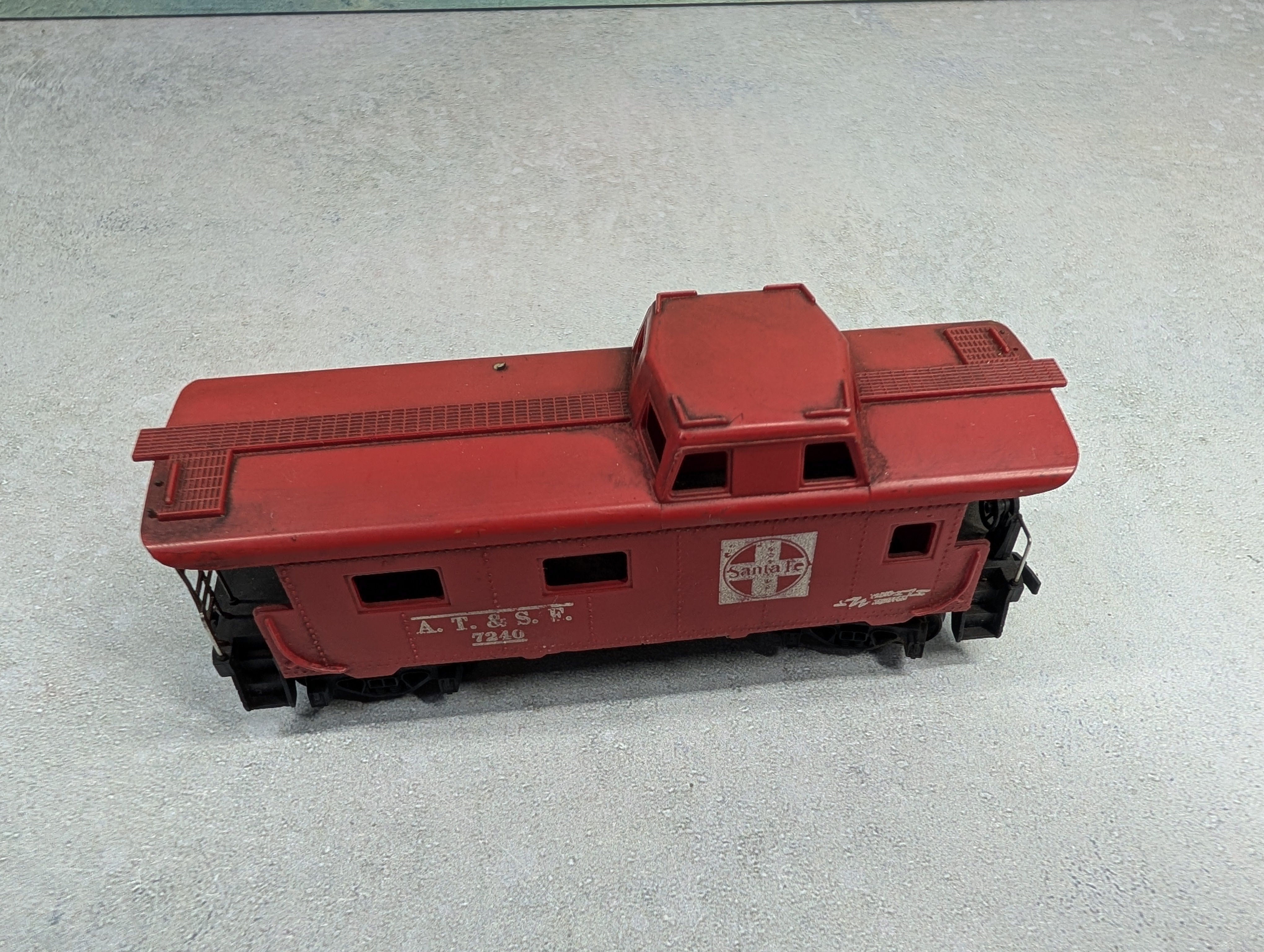 USED HO Scale Caboose Santa Fe ATSF #7240