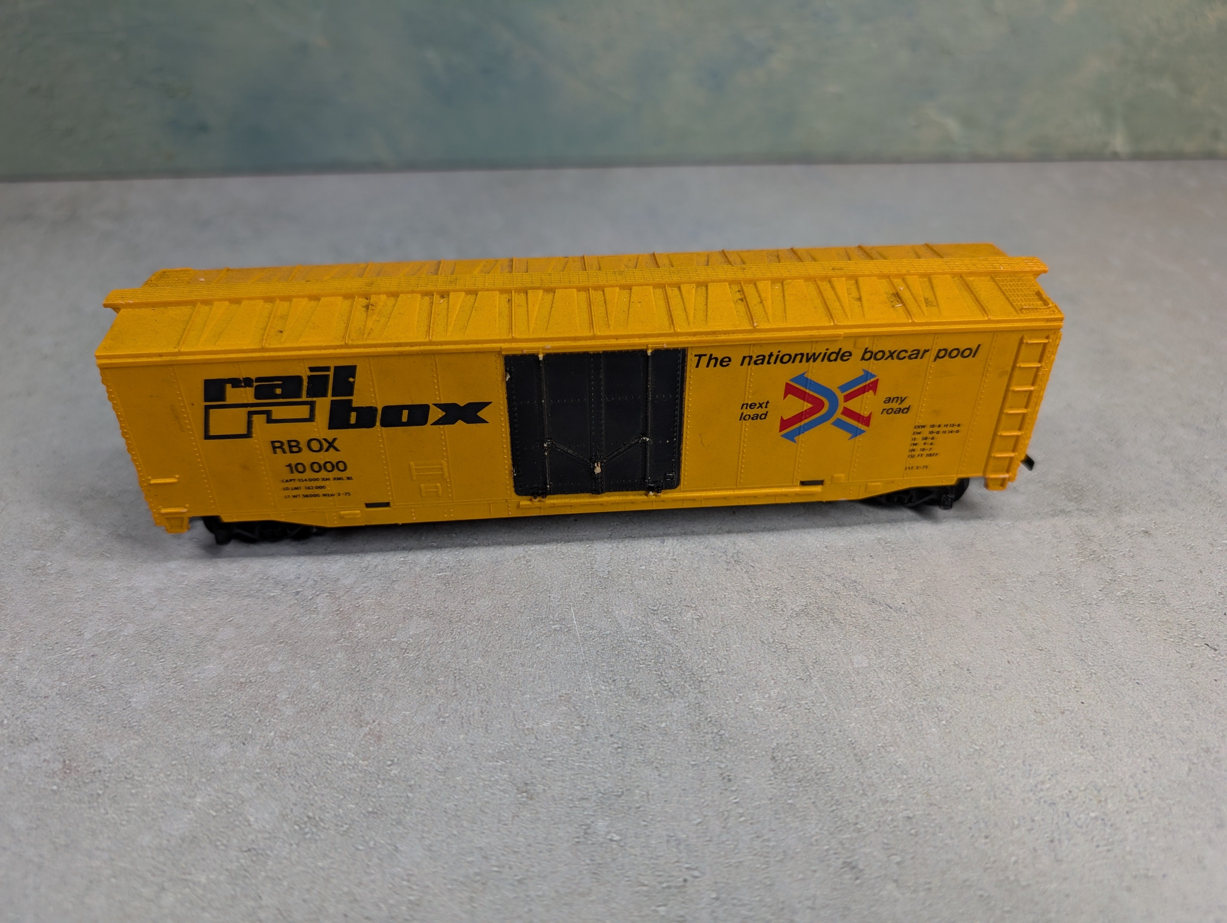 USED Tyco HO Scale 50' Box Car Railbox RBOX #10000