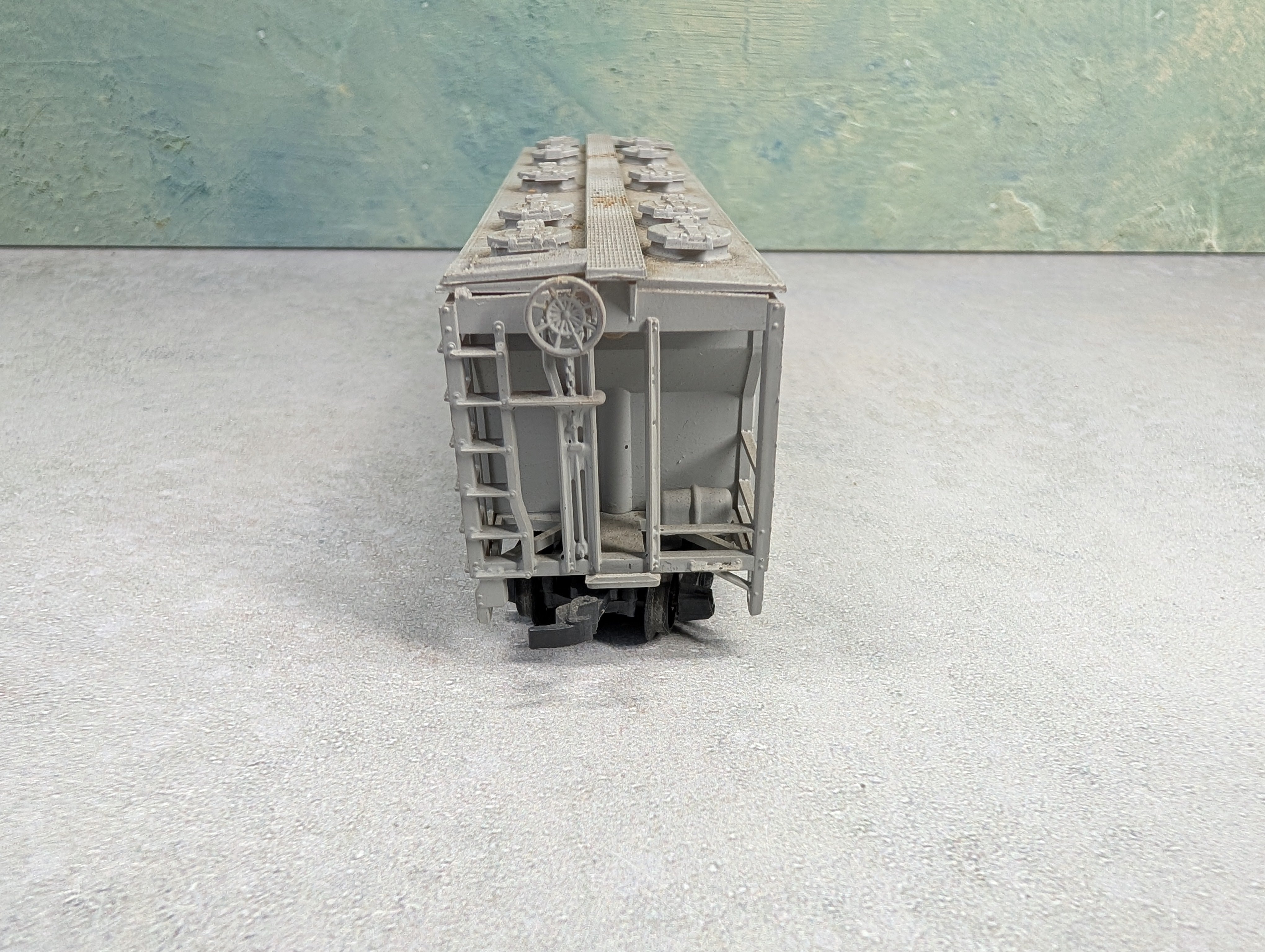 USED AHM HO Scale Covered Hopper Baltimore and Ohio B&O #263101
