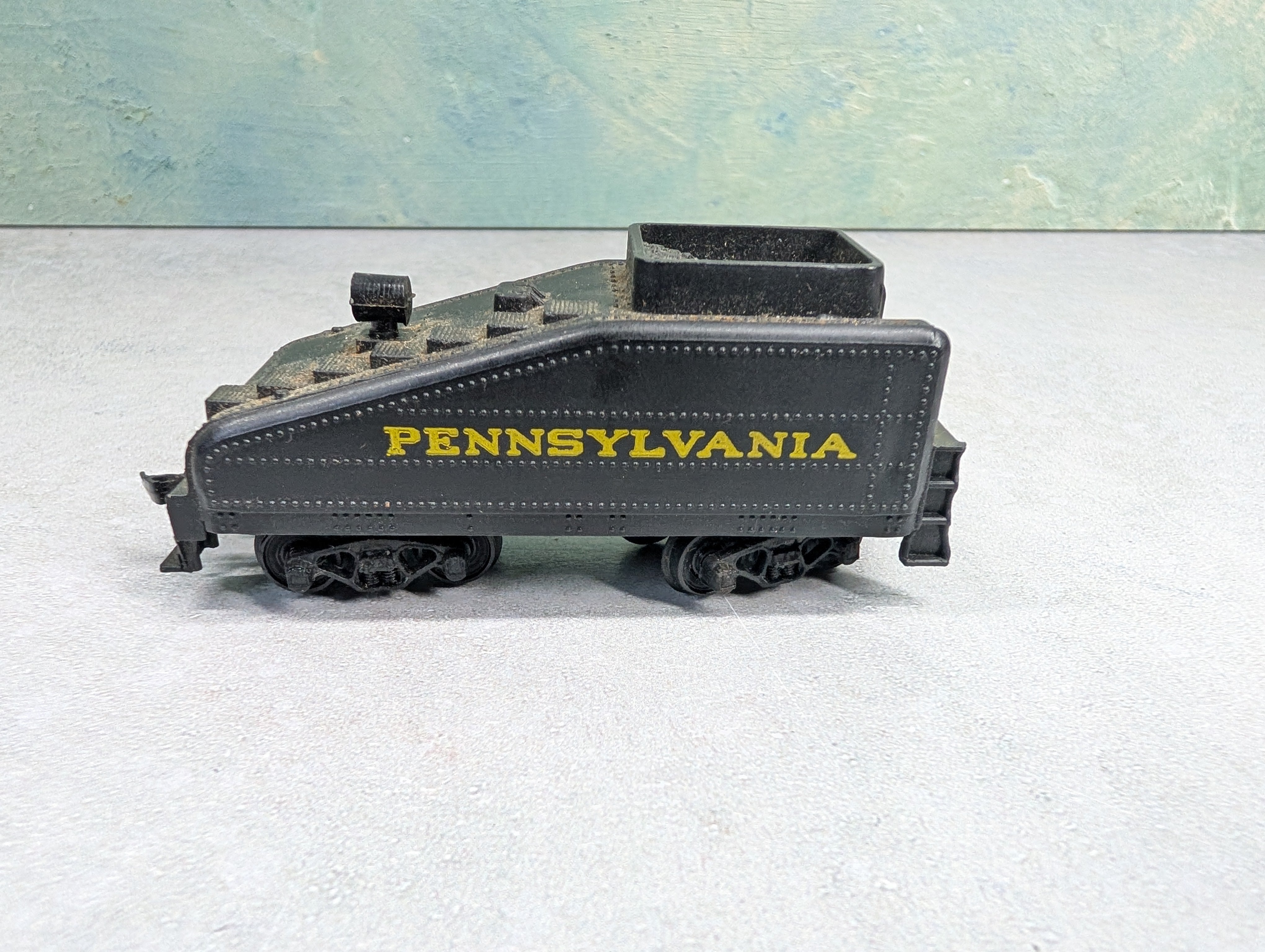 USED HOBBYLINE HO Scale Tender Pennsylvania
