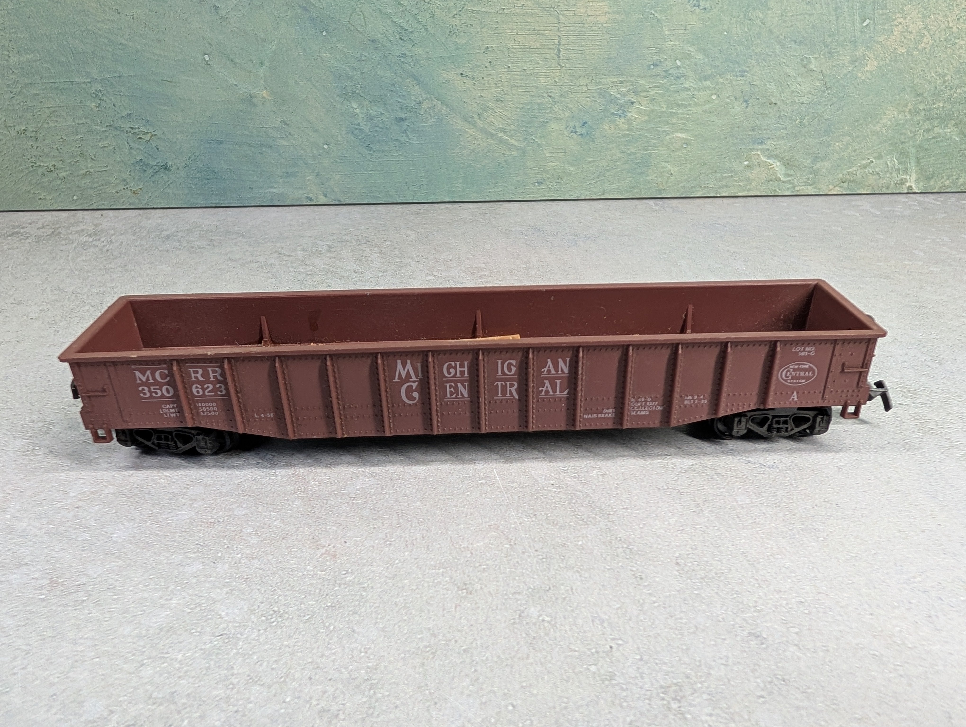 USED LIMA HO Scale Gondola Michigan Central MCRR #350623