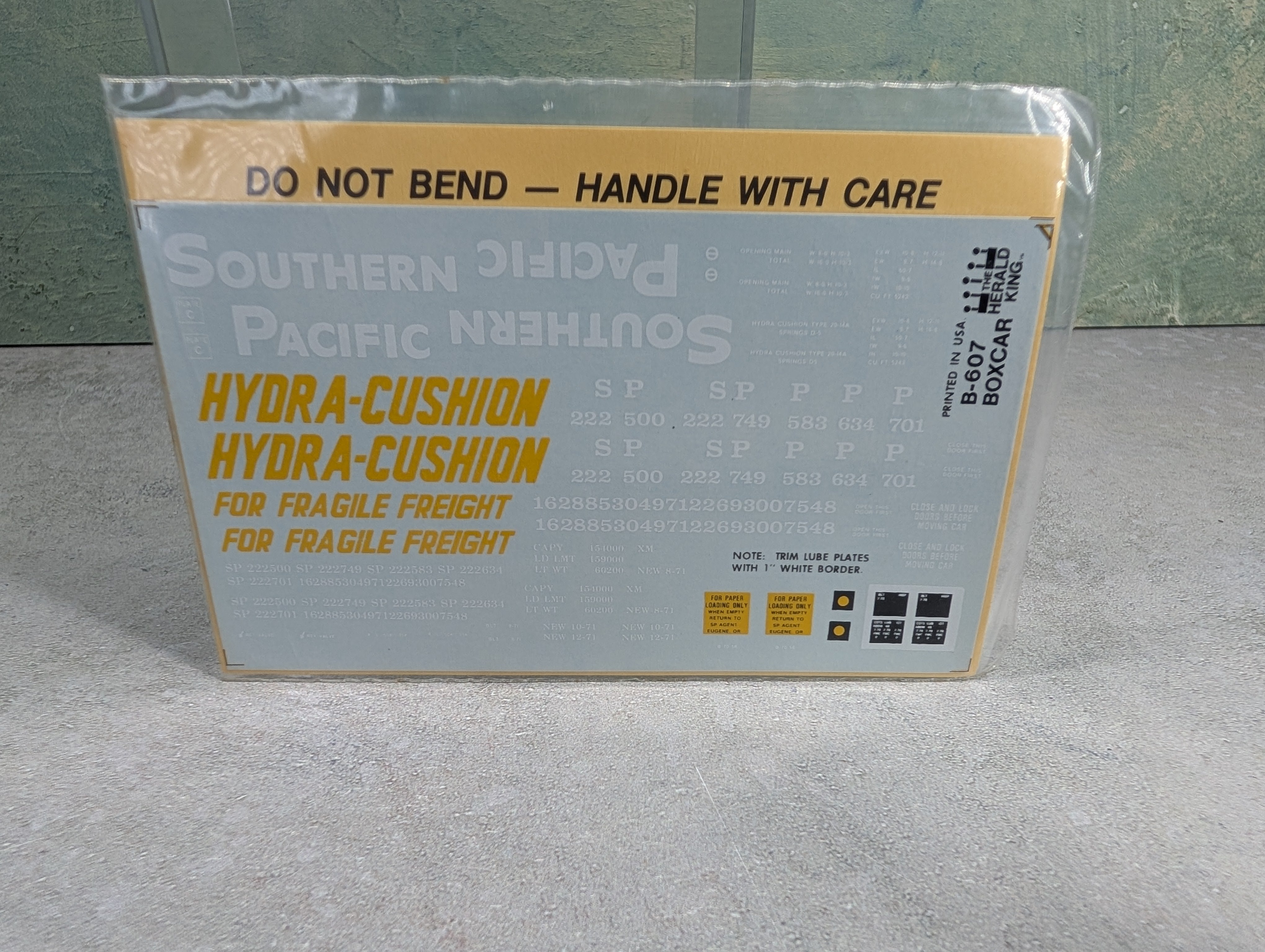 The Herald King B-607 HO Scale Tuscan 50' Box Car 8-71 Southern Pacific Decals