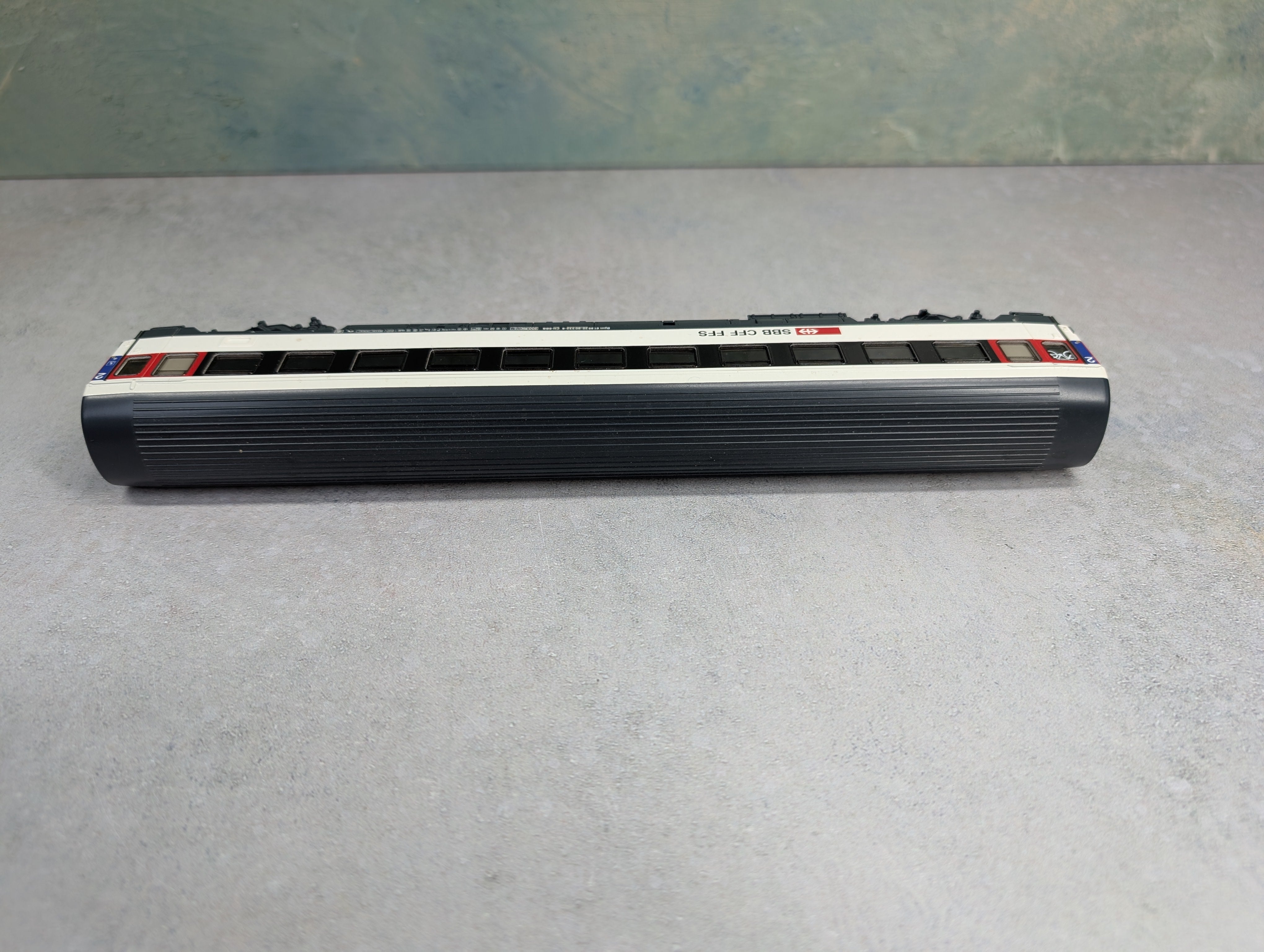 USED ROCO 54167 HO Scale 2nd Class Eurocity Compartment Coach Bpm Passenger Car Swiss Federal Railways