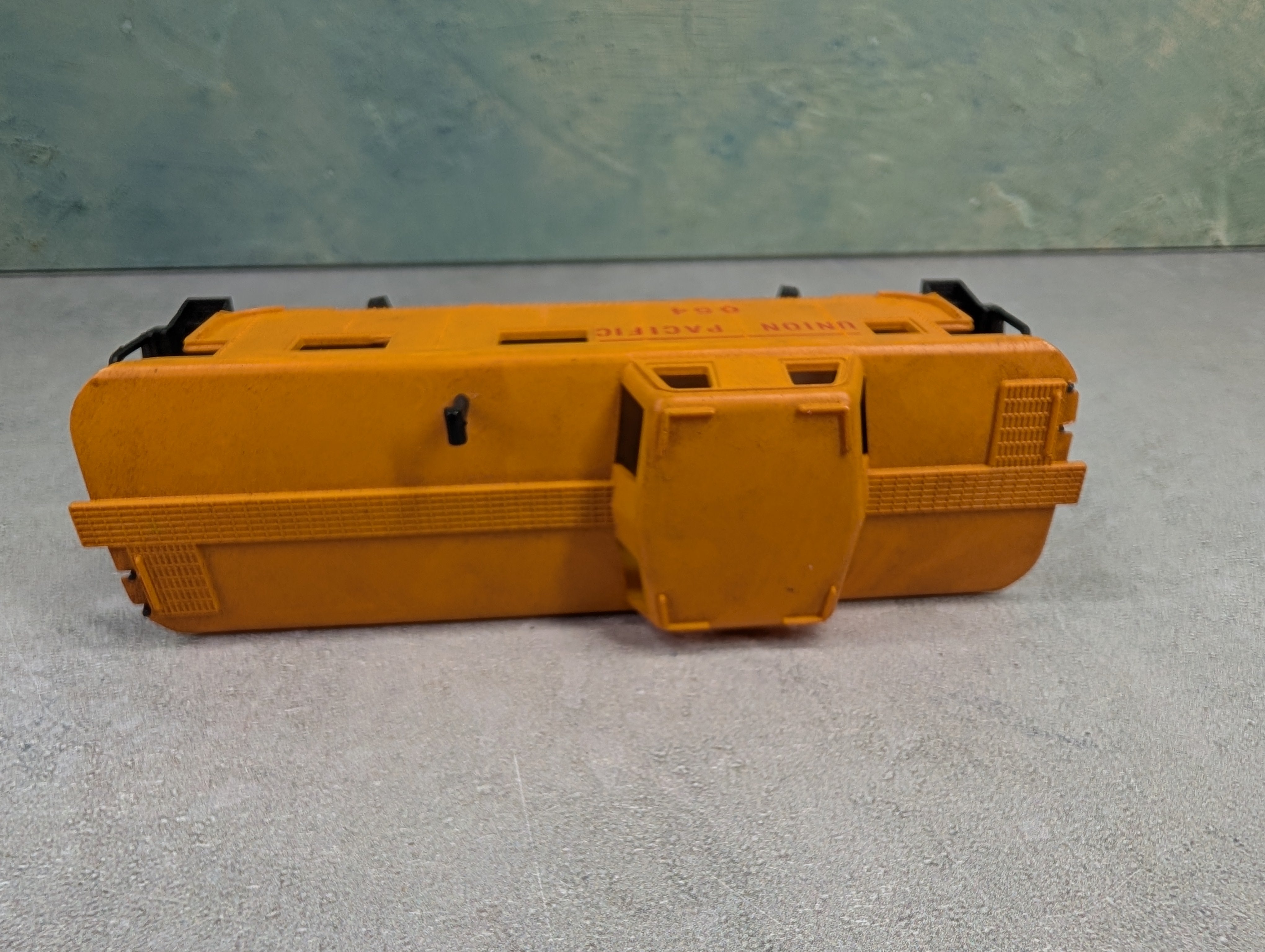 USED Tyco HO Scale Caboose Union Pacific #654