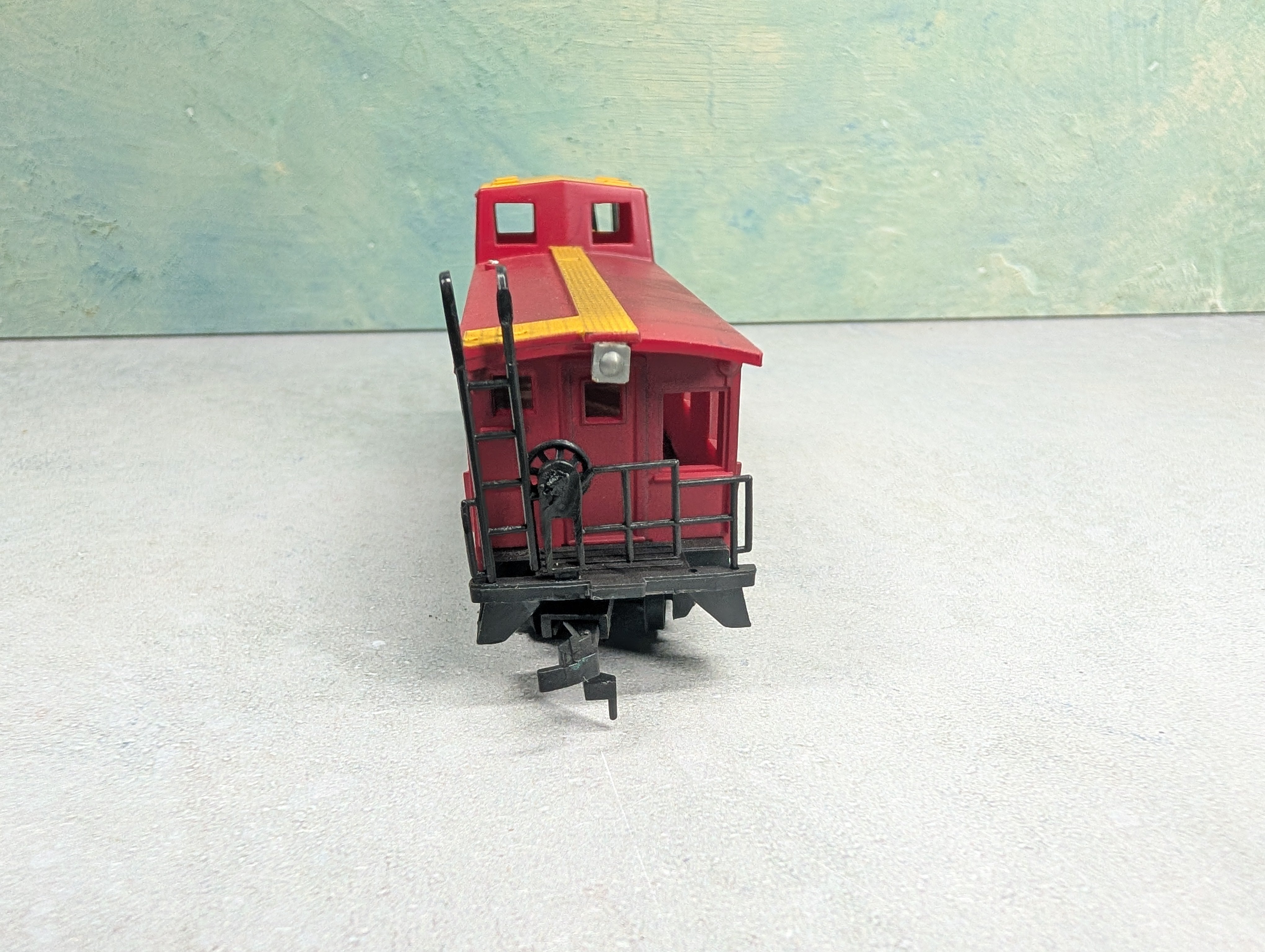 USED Bachmann HO Scale Caboose Santa Fe ATSF #3851