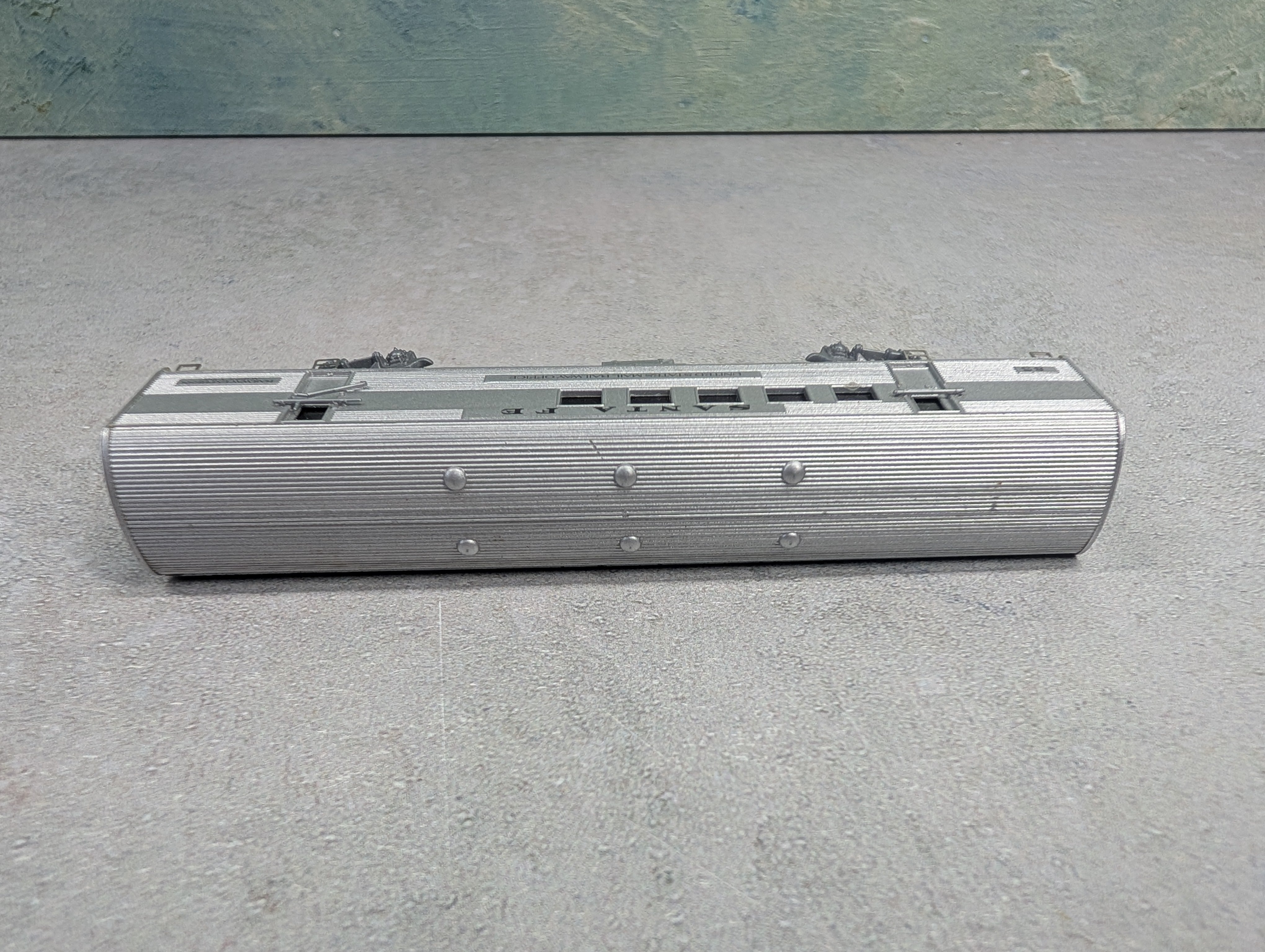 USED Arnold Rapido N Scale RPO Coach Car Santa Fe REA #85