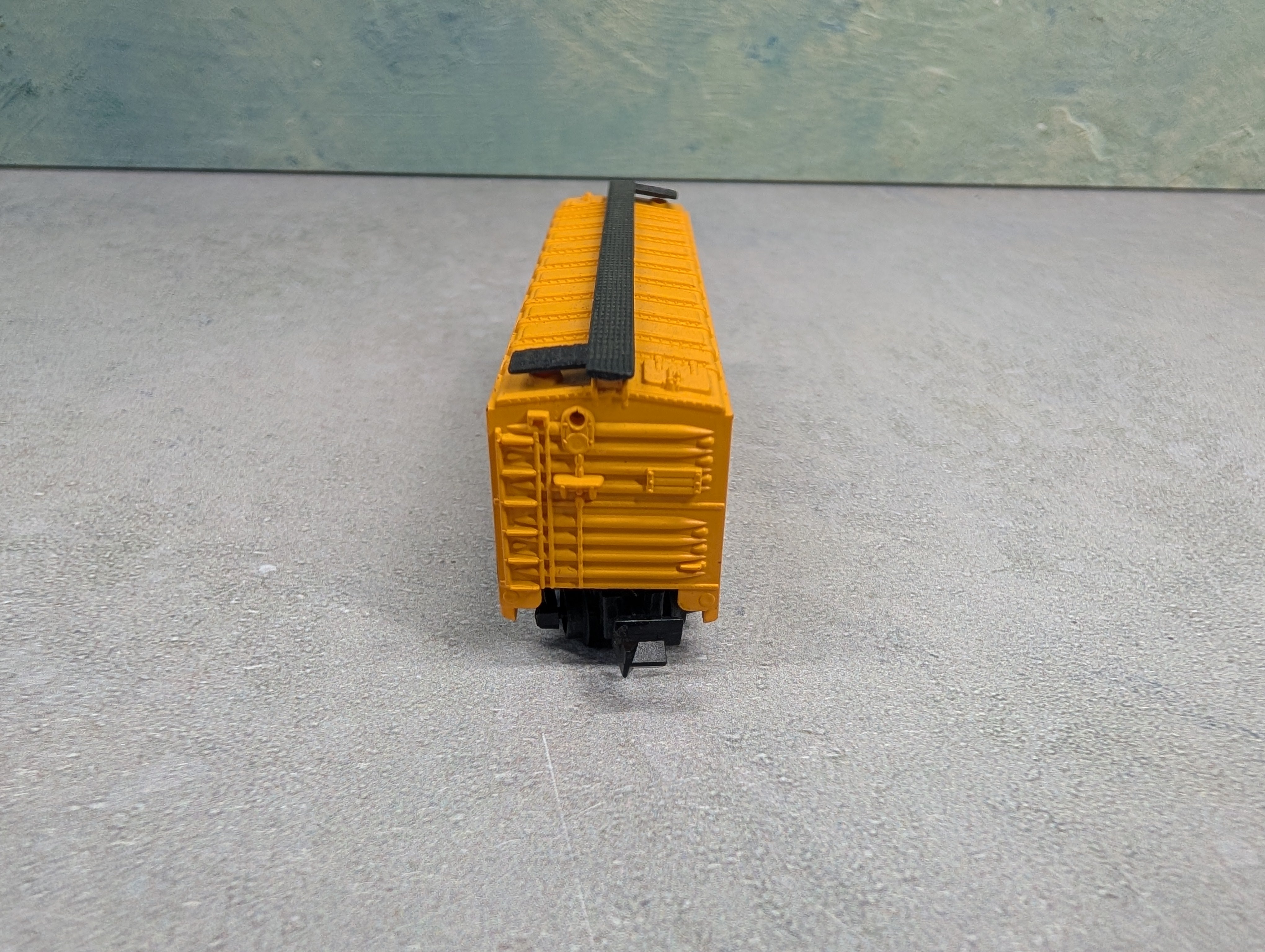 USED Model Power N Scale 40' Box Car Canadian Pacific CP #285614