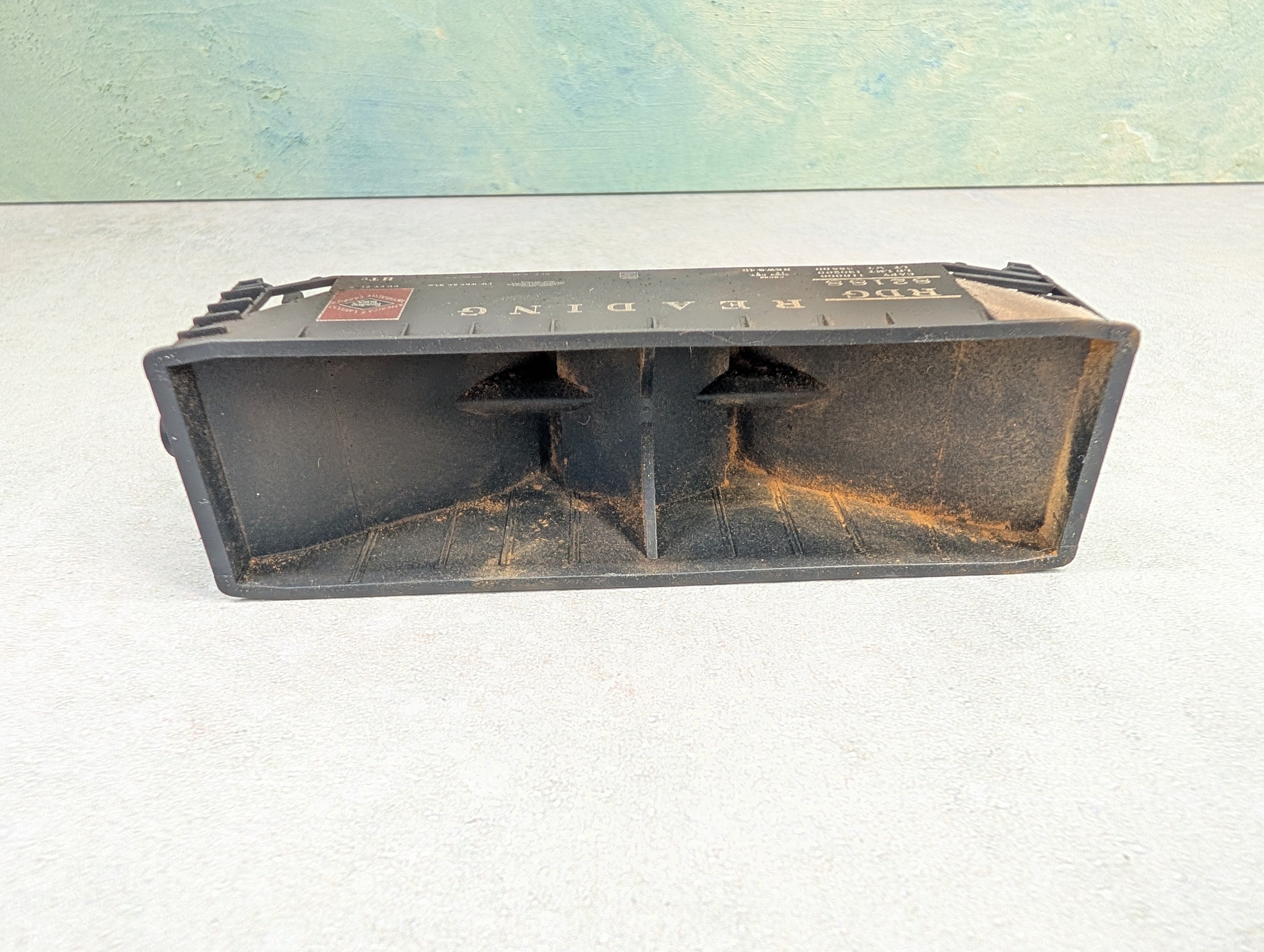 USED Atlas HO Scale 2 Bay Open Hopper Reading RDG #82188 Weathered