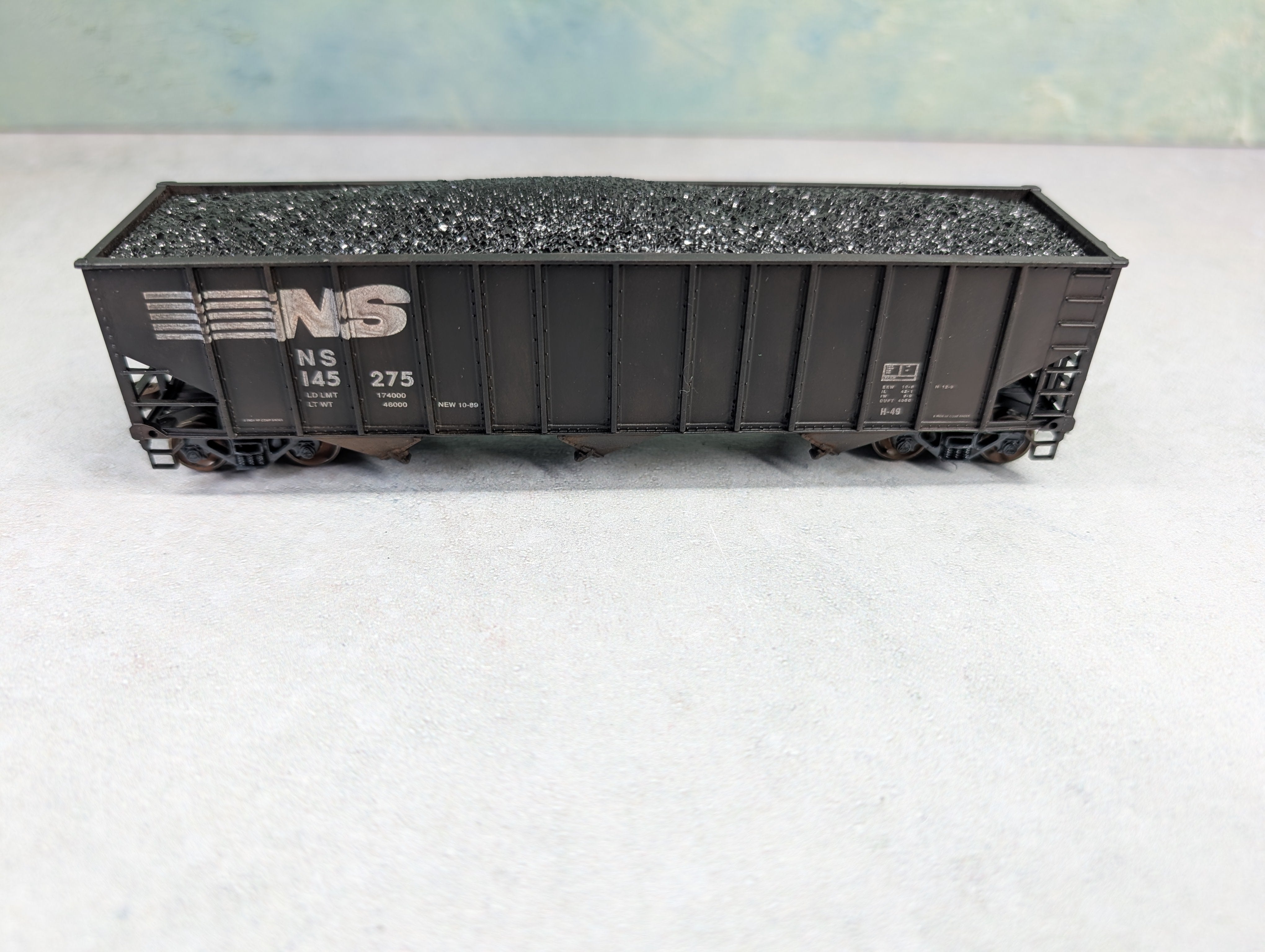 USED Bachmann 18740 HO Scale Bethlehem Steel 100 Ton Hopper Norfolk Southern NS #145275 Weathered