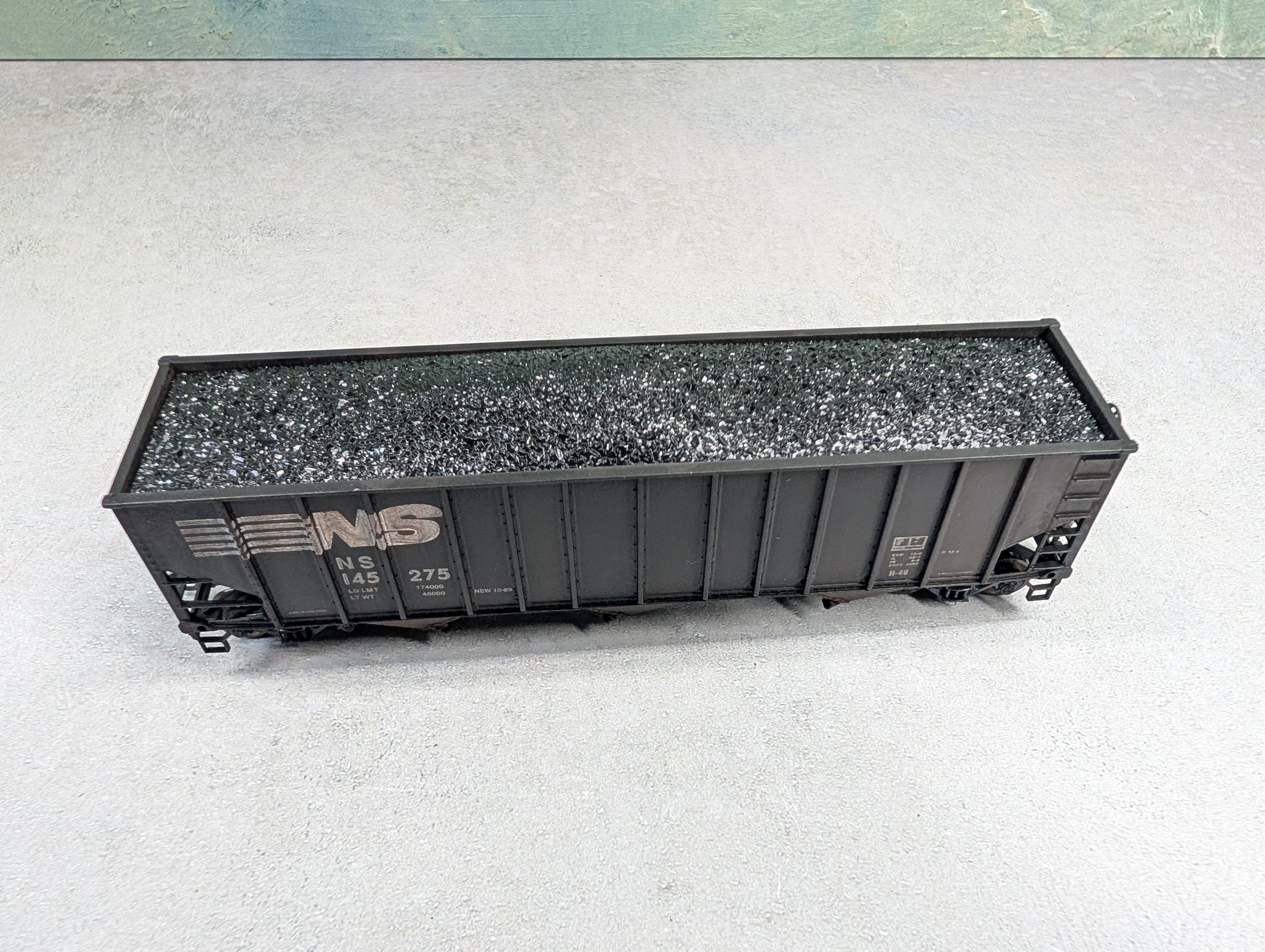 USED Bachmann 18740 HO Scale Bethlehem Steel 100 Ton Hopper Norfolk Southern NS #145275 Weathered