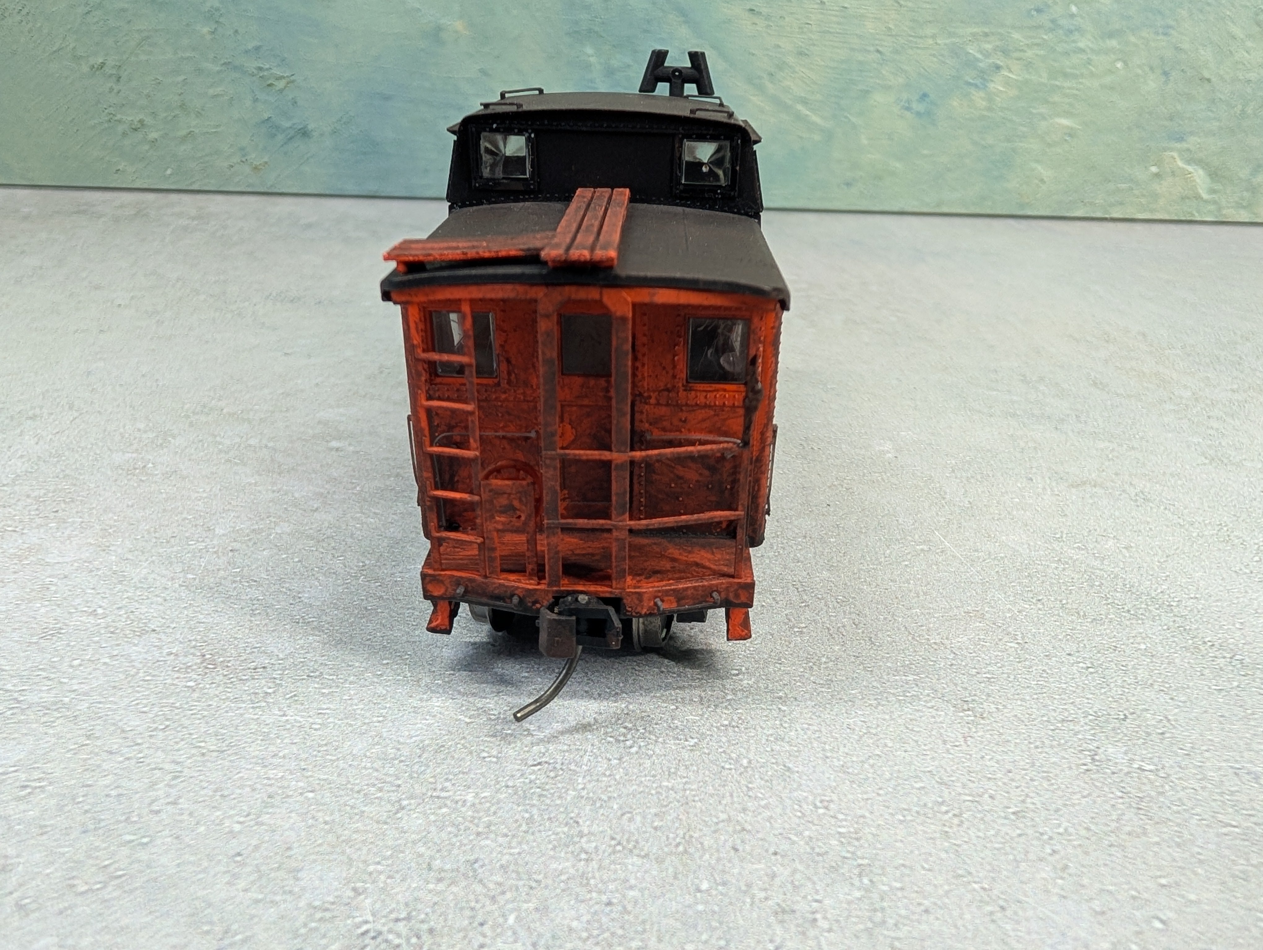 USED Bowser 43366 HO Scale N5 Caboose Pennsylvania #477188 Weathered