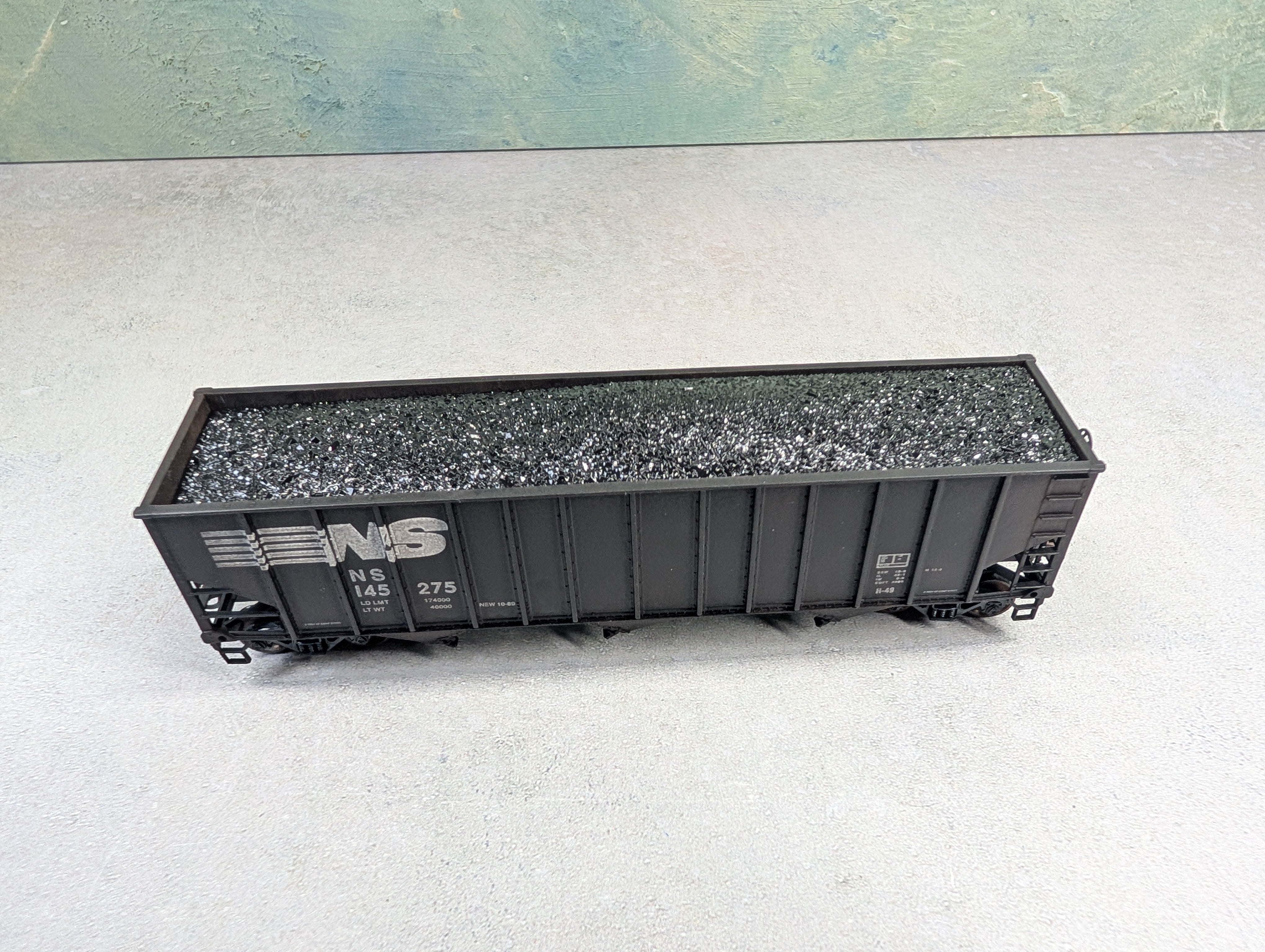 USED Bachmann 18740 HO Scale Bethlehem Steel 100 Ton Hopper Norfolk Southern NS #145275 Weathered