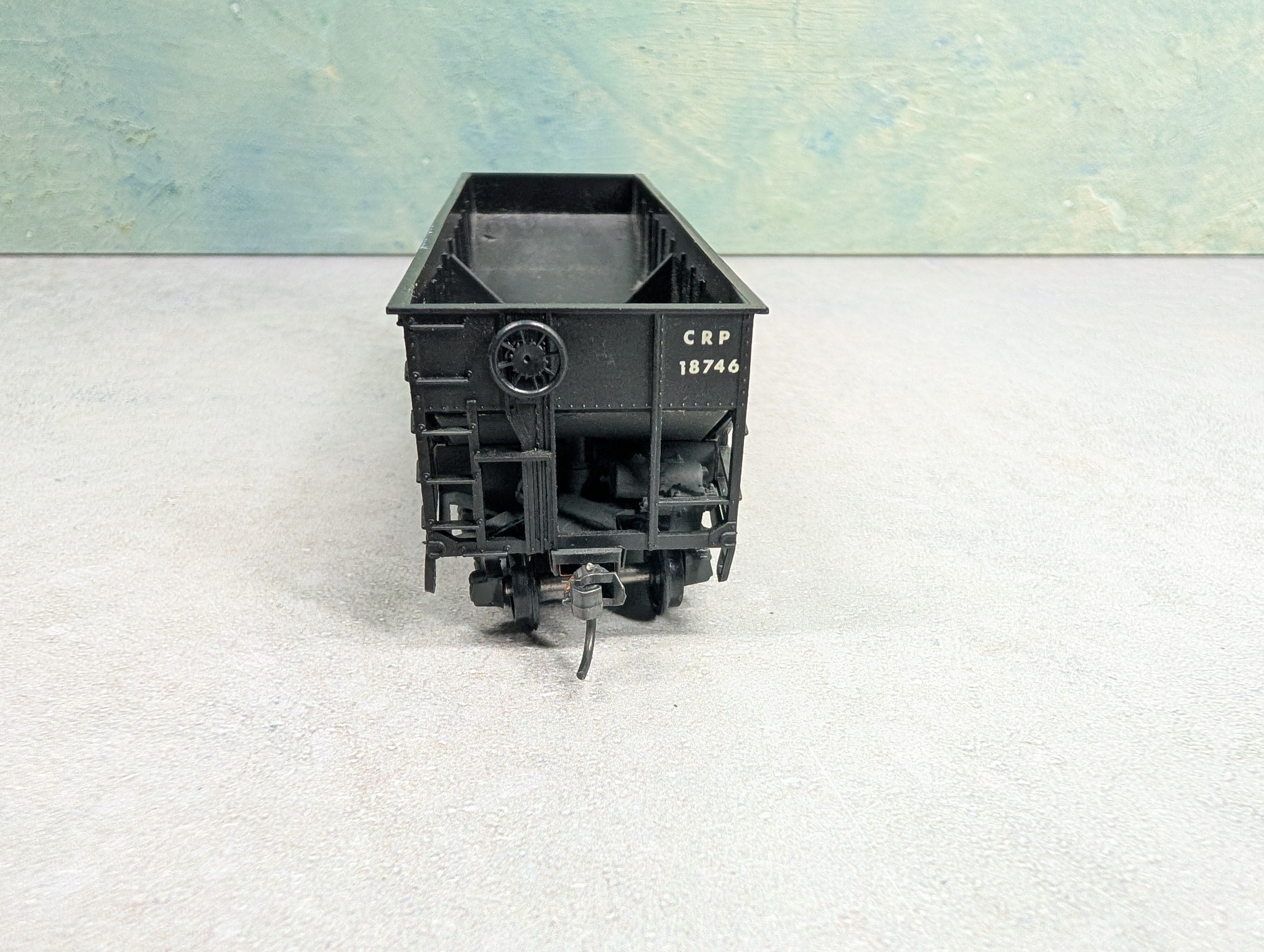 USED Athearn HO Scale 2 Bay Open Hopper CRP #18746