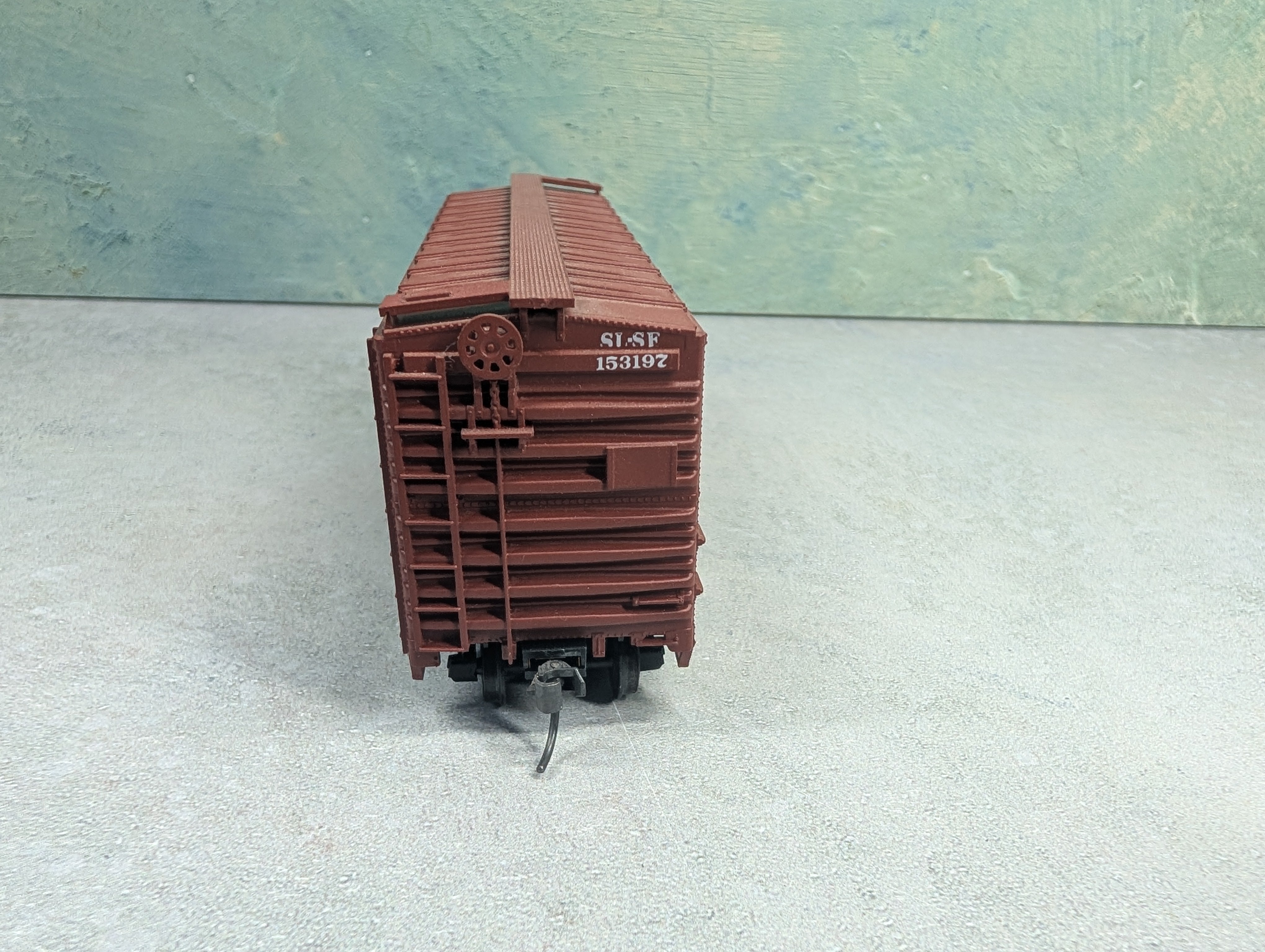 USED Accurail HO Scale 40' DD Box Car Frisco SLSF #153197