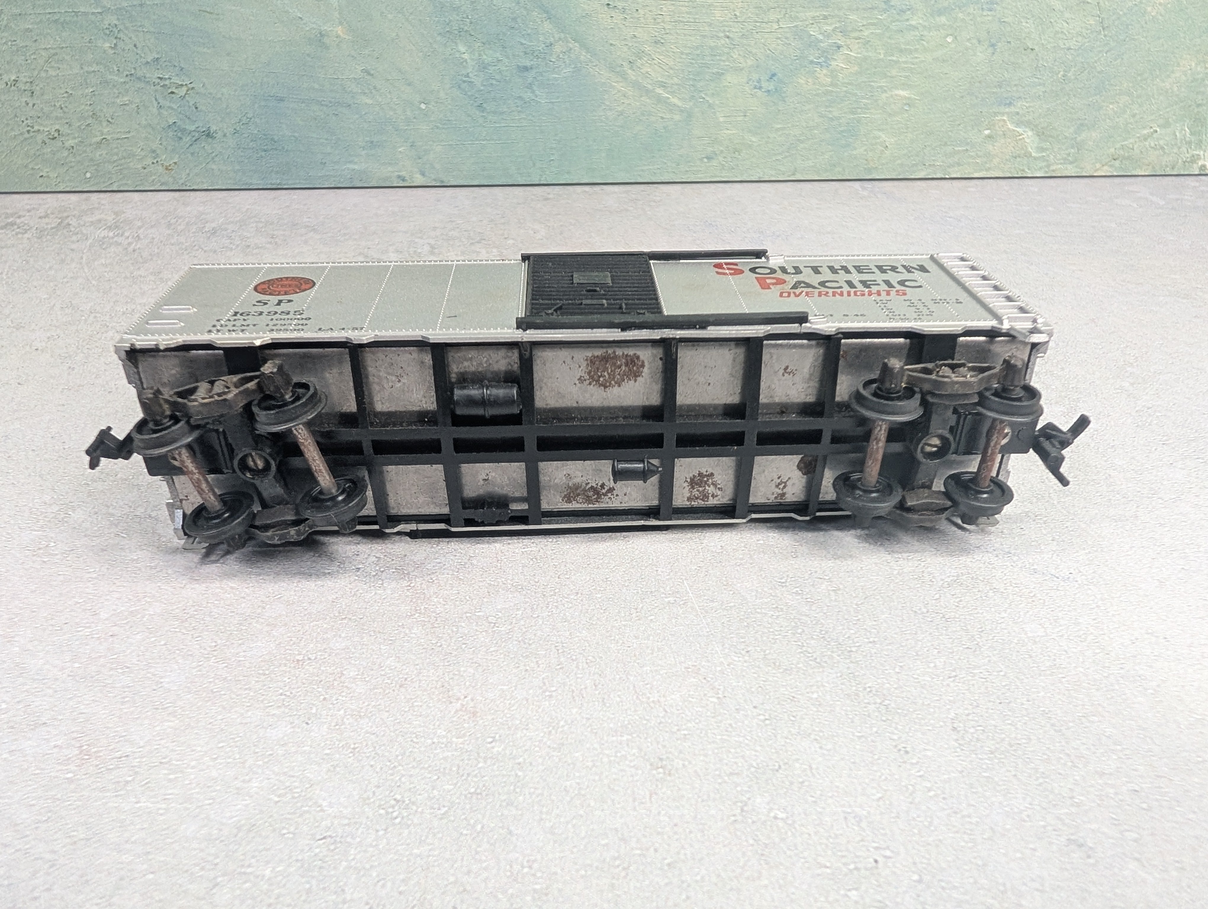 USED Athearn HO Scale 40' Box Car Southern Pacific SP #163985