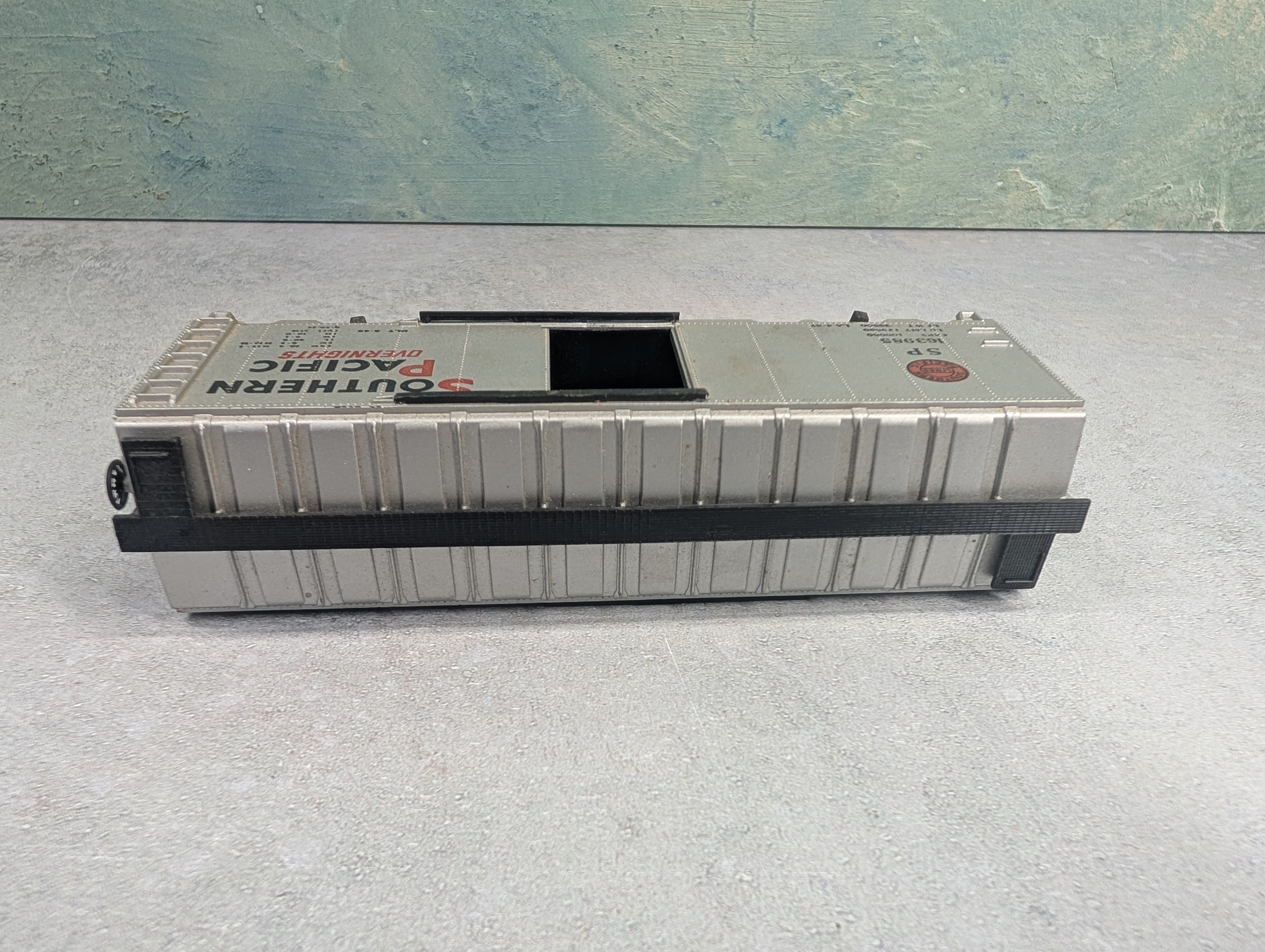 USED Athearn HO Scale 40' Box Car Southern Pacific SP #163985