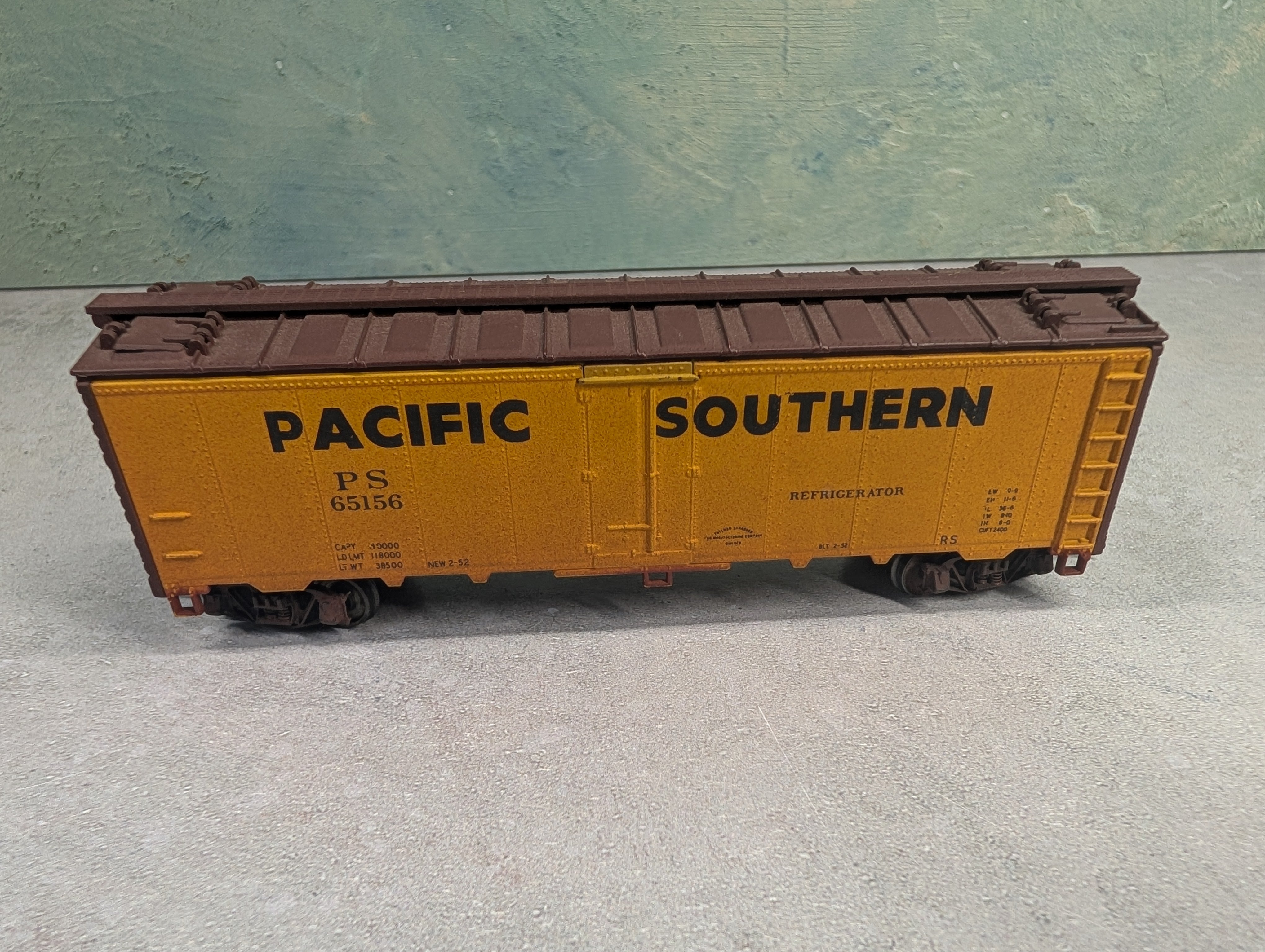 USED Athearn HO Scale 40' Box Car Pacific Southern PS #65156 Weathered