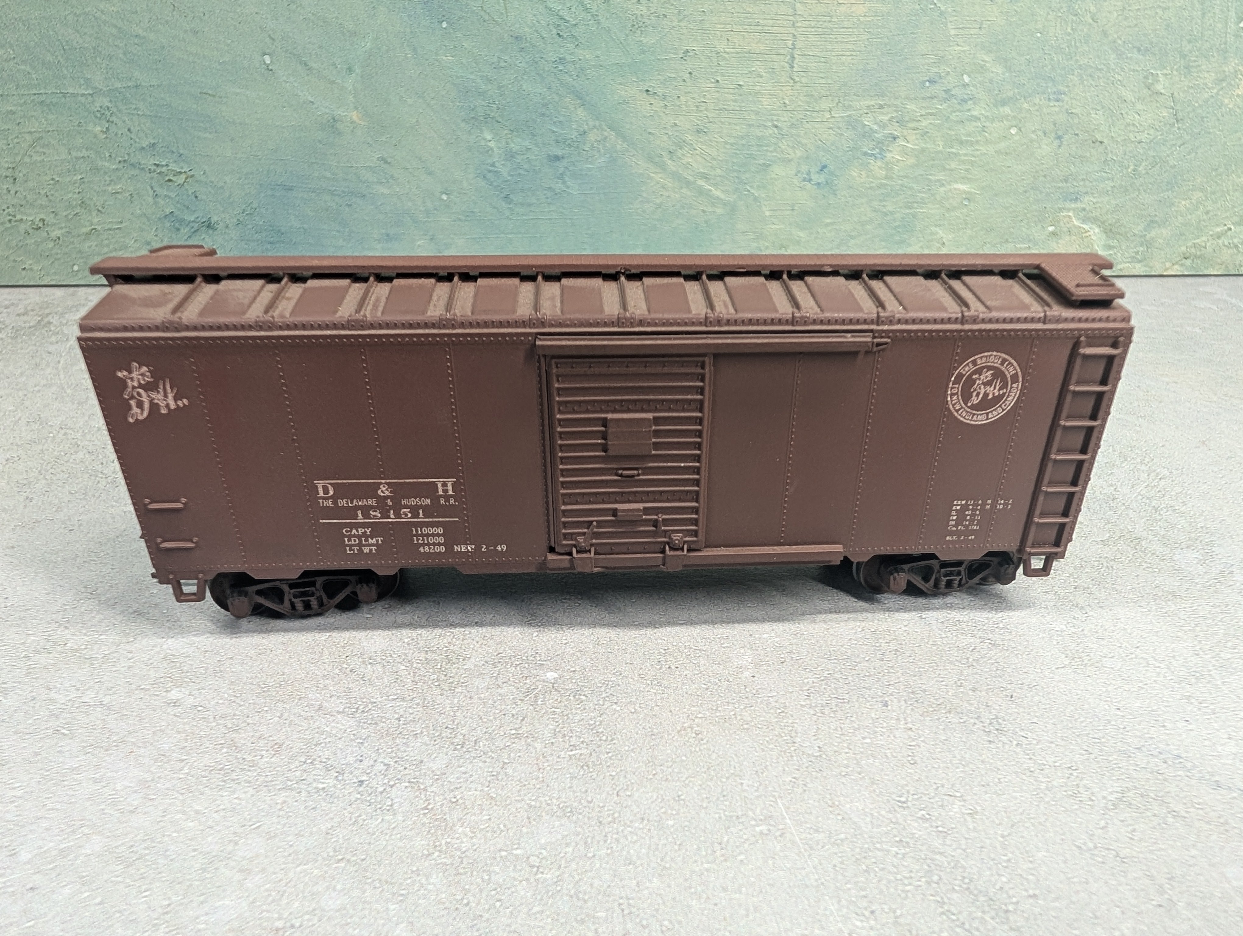 USED Athearn HO Scale 40' Box Car Delaware and Hudson D&H #18151 Weathered