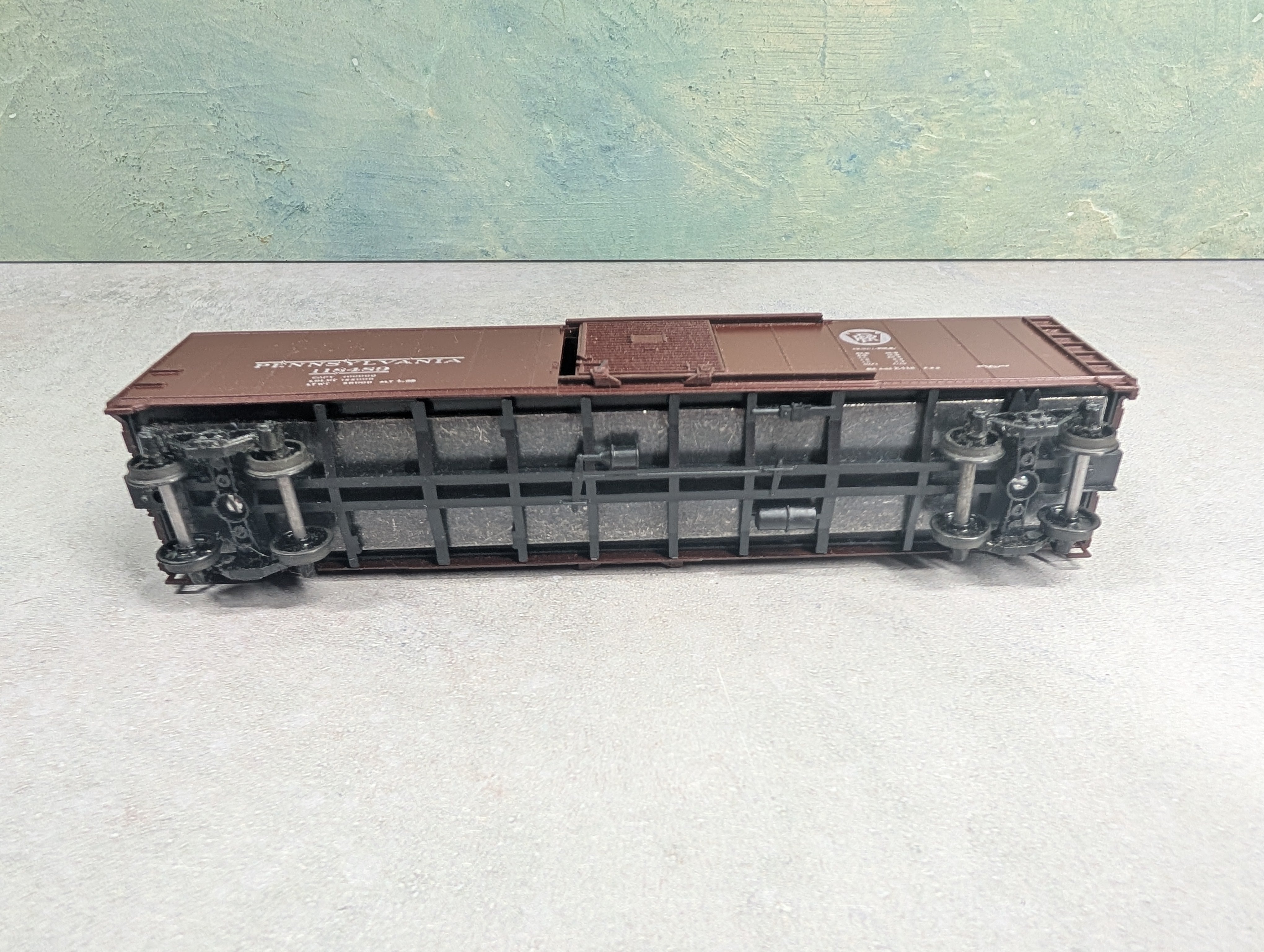 USED Athearn HO Scale 50' Box Car Pennsylvania #118489