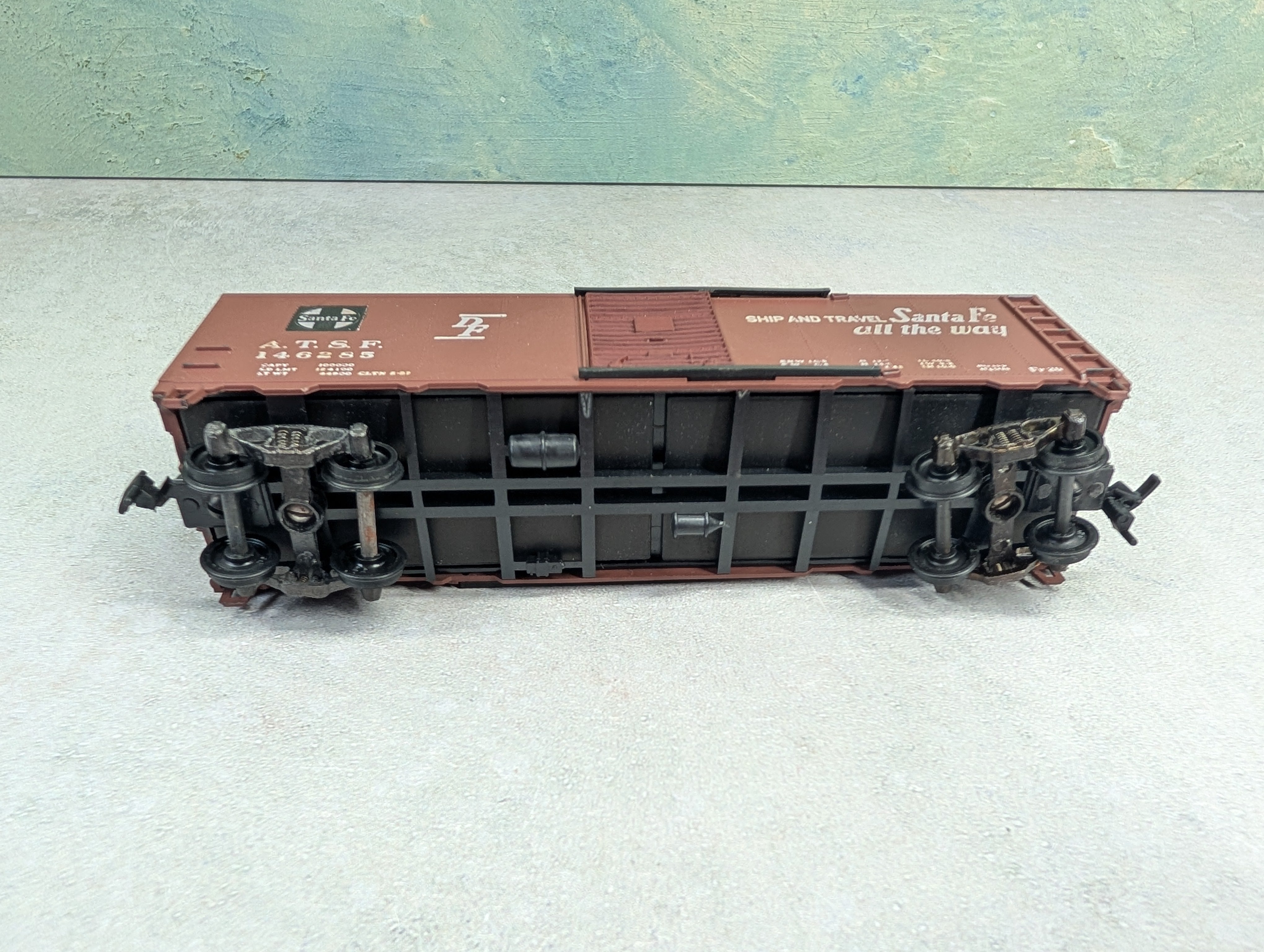 USED Athearn HO Scale 40' Box Car Santa Fe ATSF #146285 El Capitan