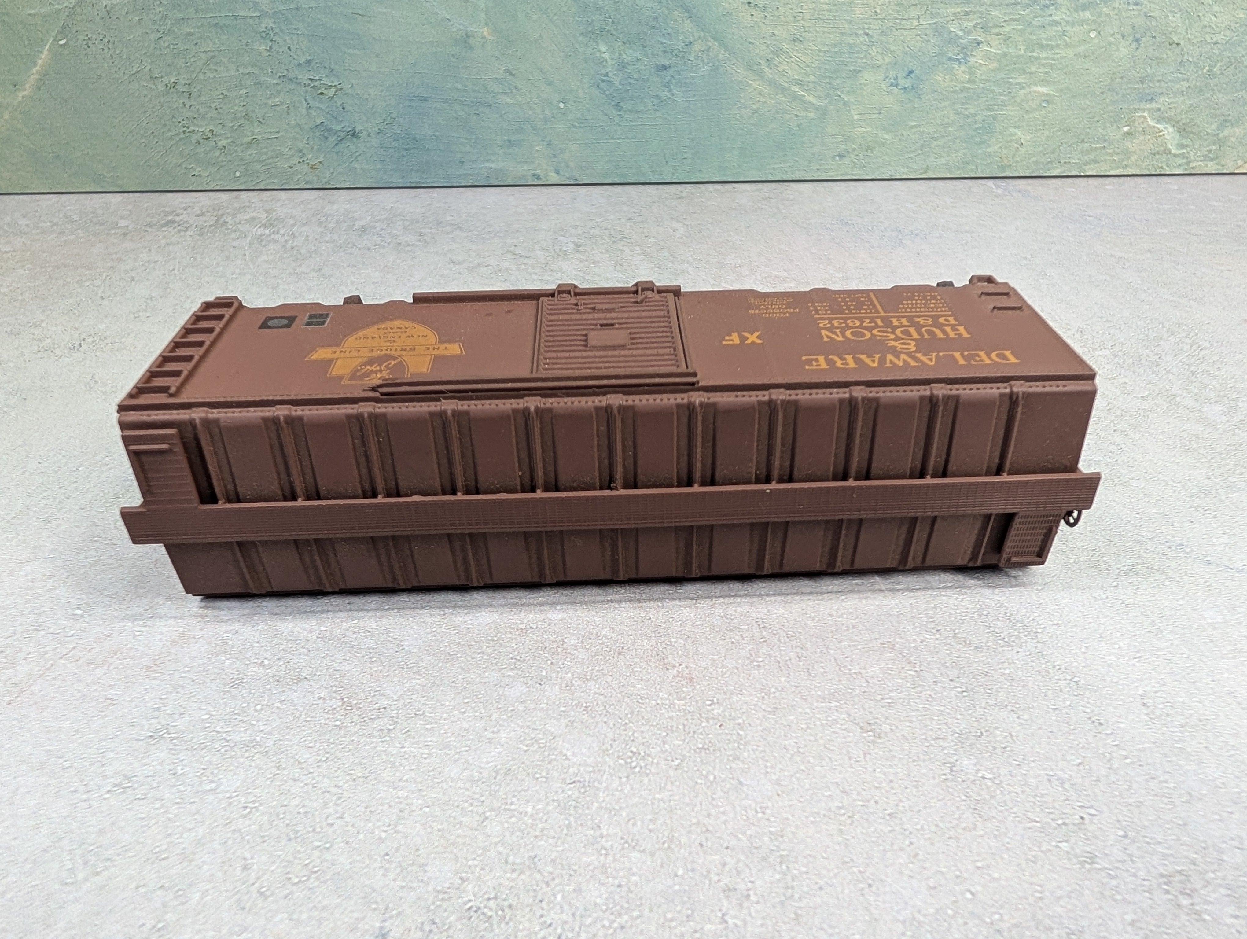 USED Athearn HO Scale 40' Box Car Delaware and Hudson D&H #17632 Weathered