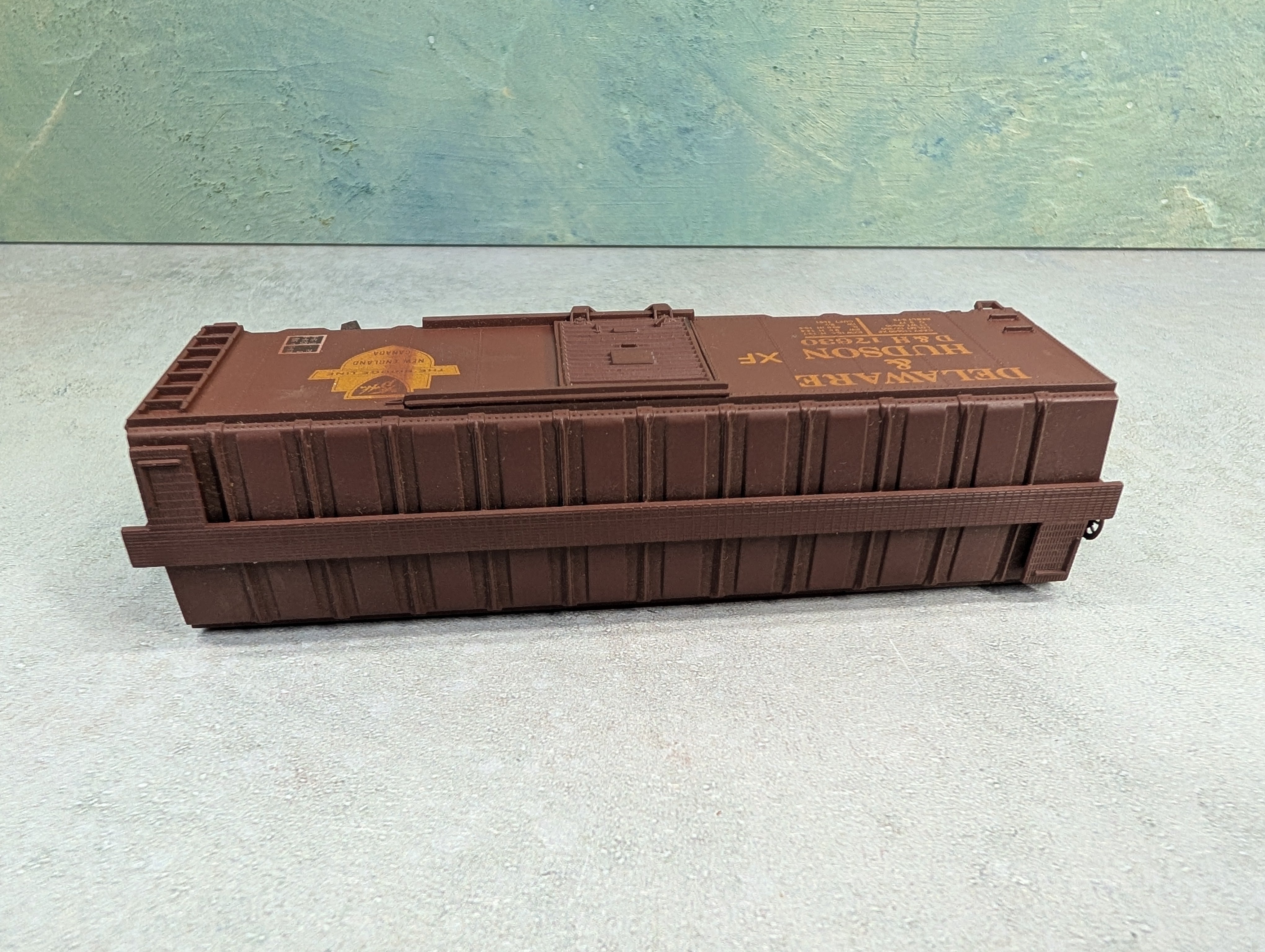 USED Athearn HO Scale 40' Box Car Delaware and Hudson D&H #17630 Weathered