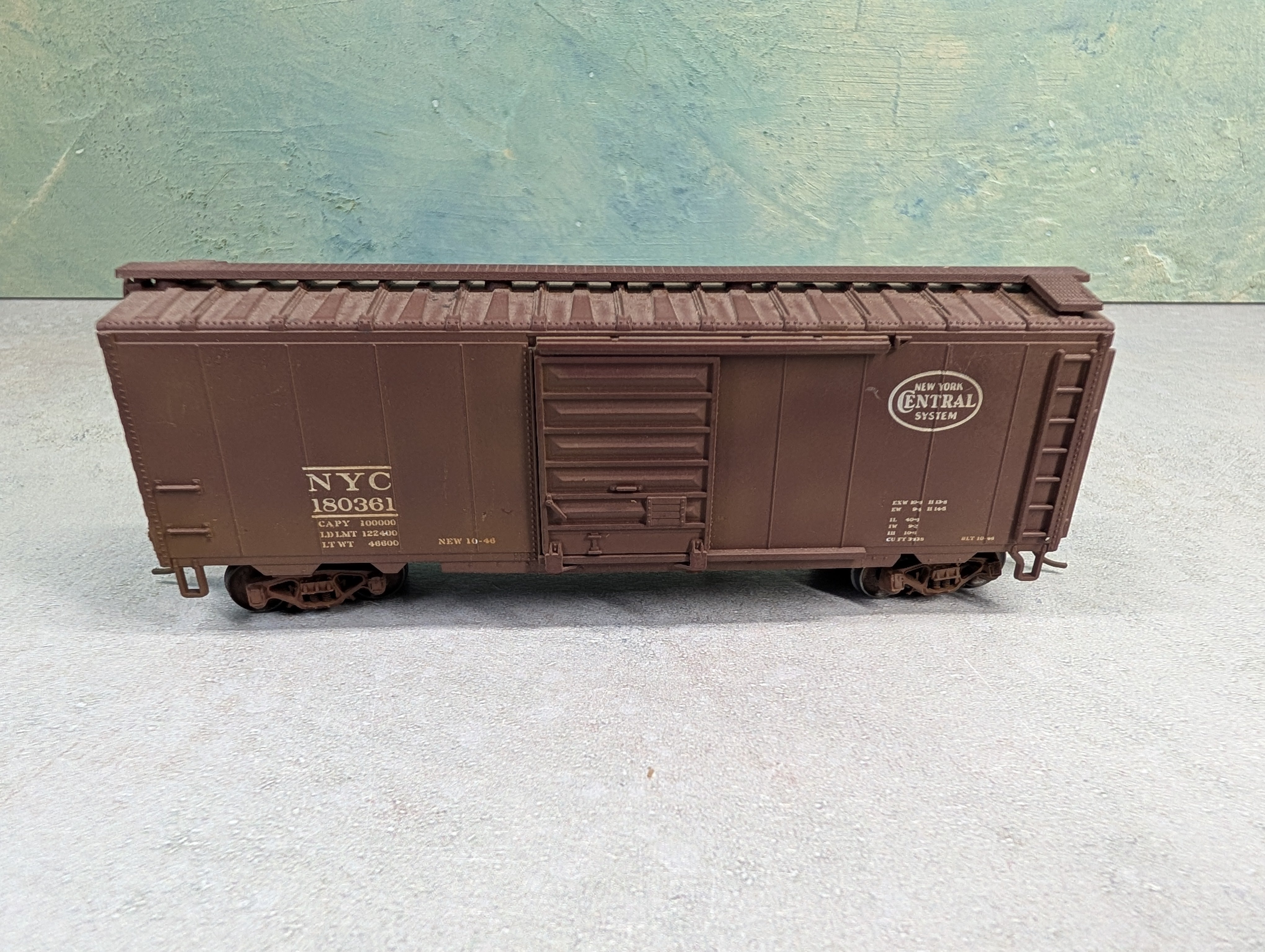 USED HO Scale 40' Box Car New York Central NYC #180361 Weathered