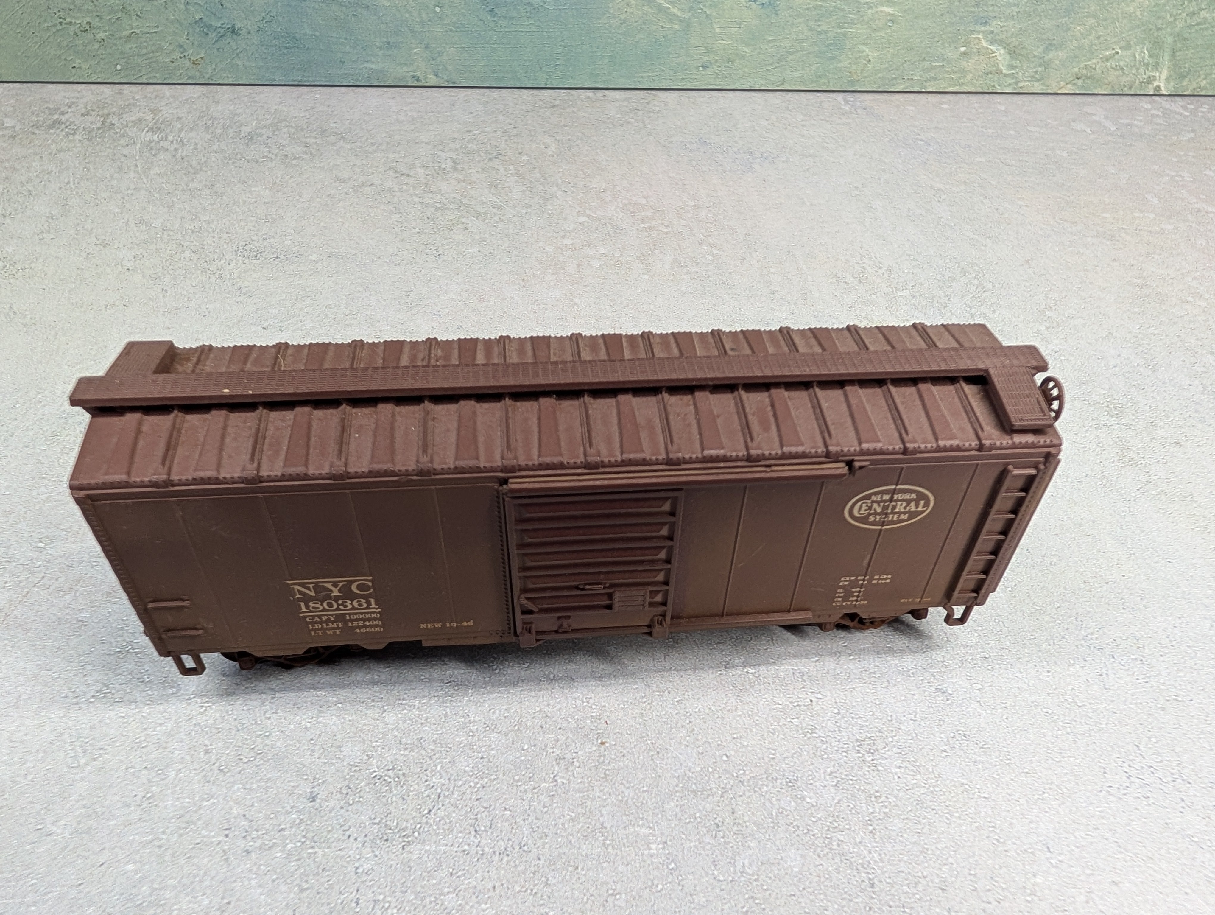USED HO Scale 40' Box Car New York Central NYC #180361 Weathered