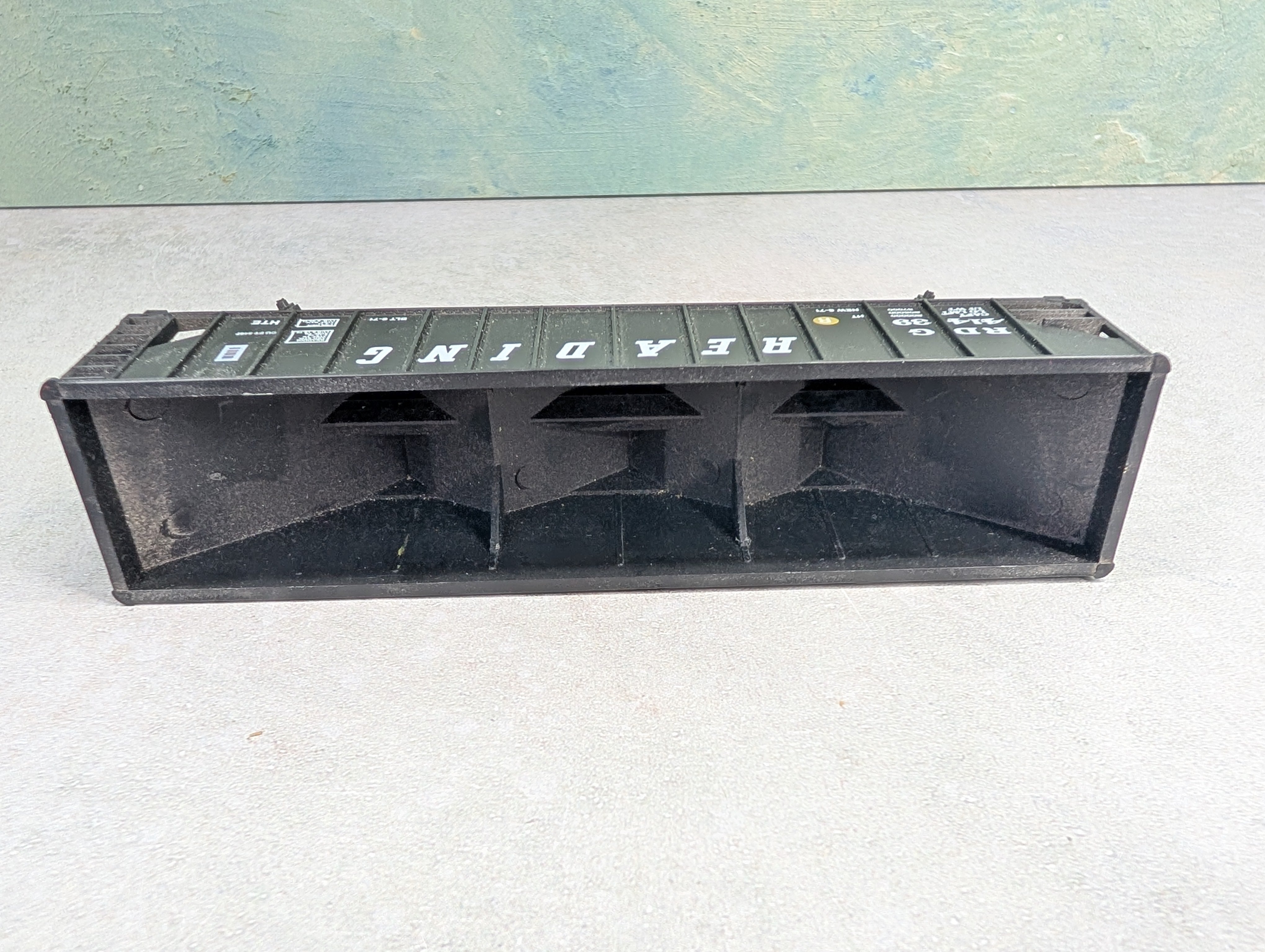 USED HO Scale 3 Bay Open Hopper Reading RDG #41439