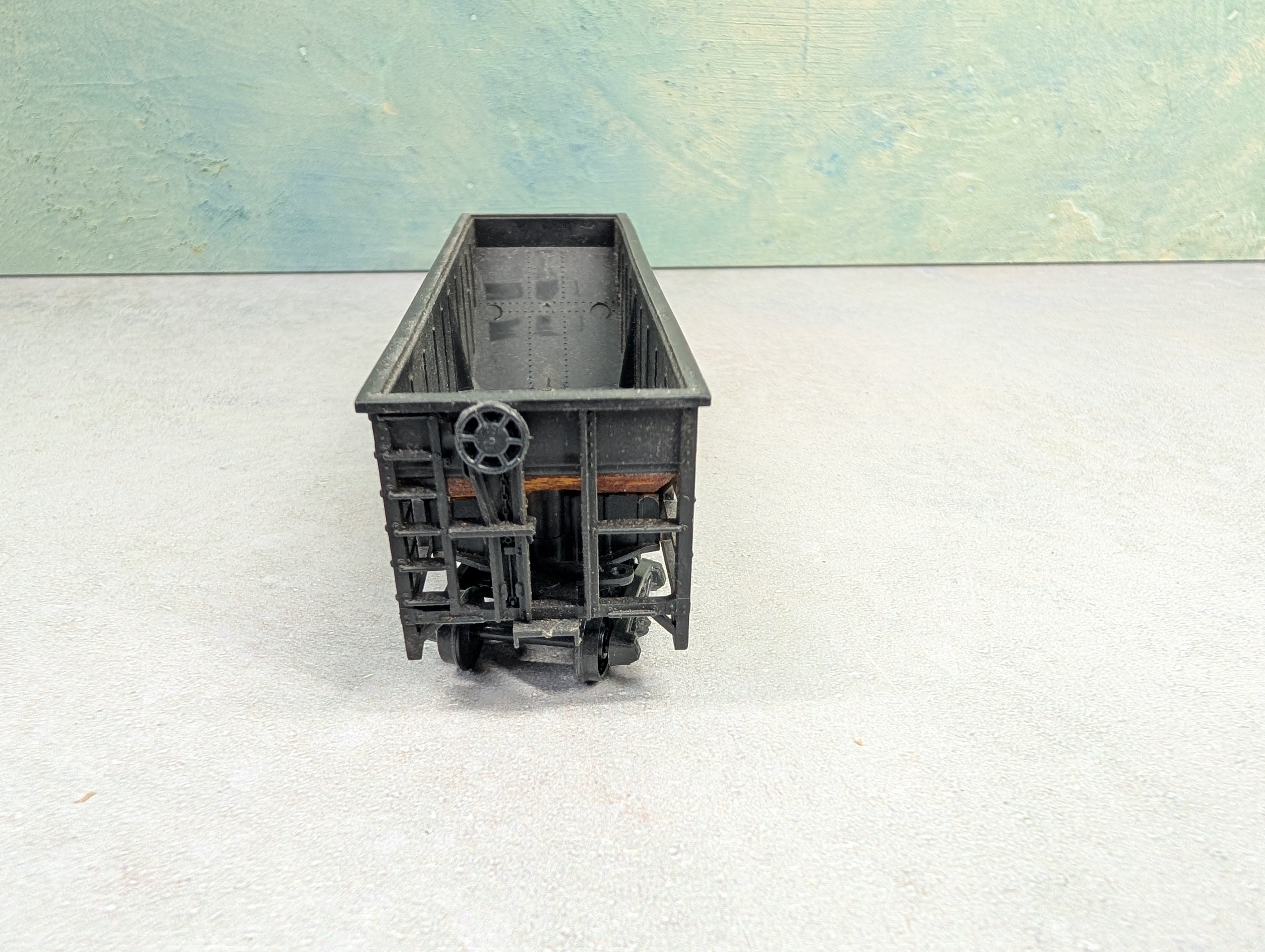USED HO Scale 2 Bay Open Hopper Reading RDG #86003