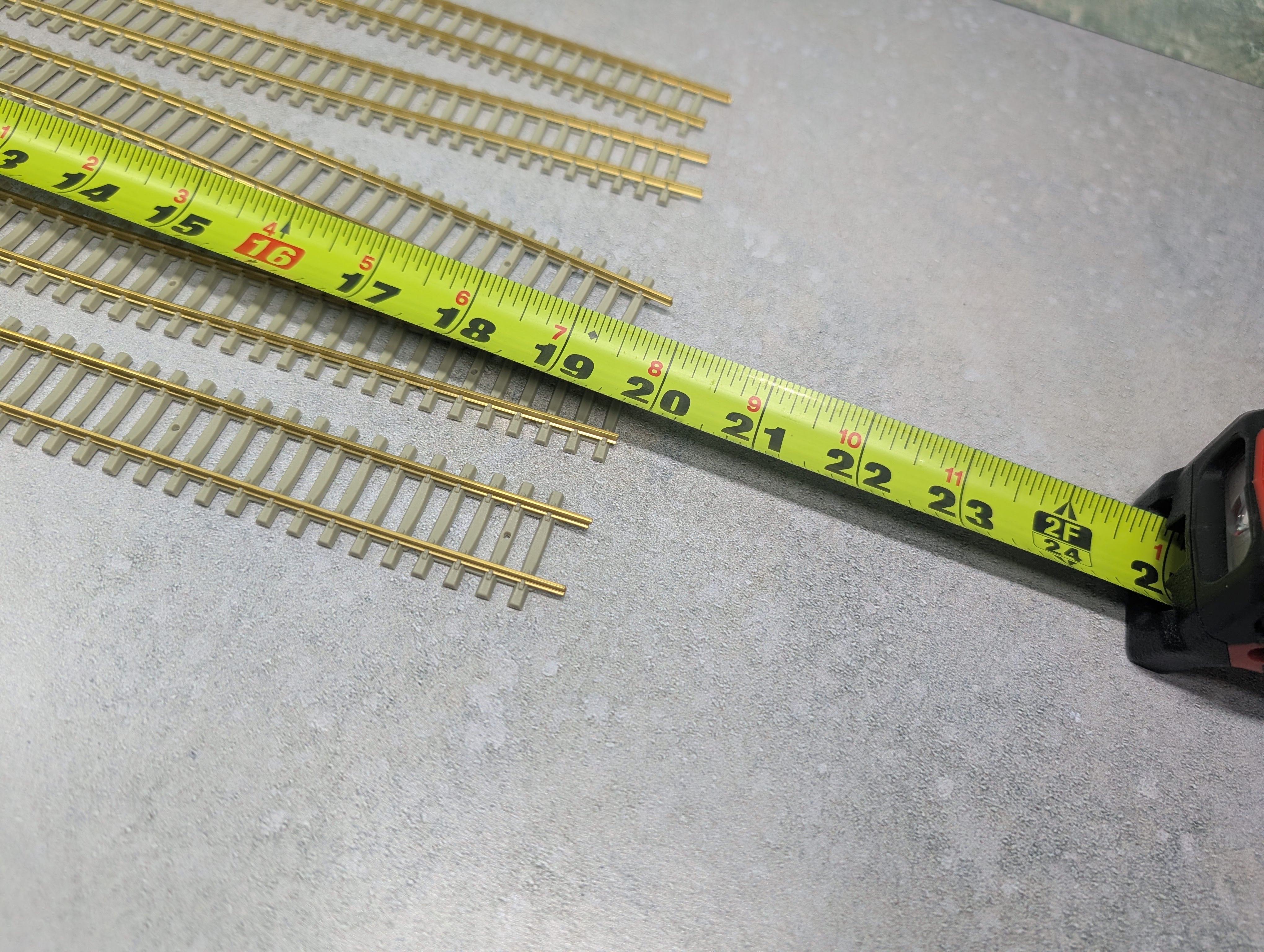 USED HO Scale Flex Track with Concrete Ties (5 pcs)