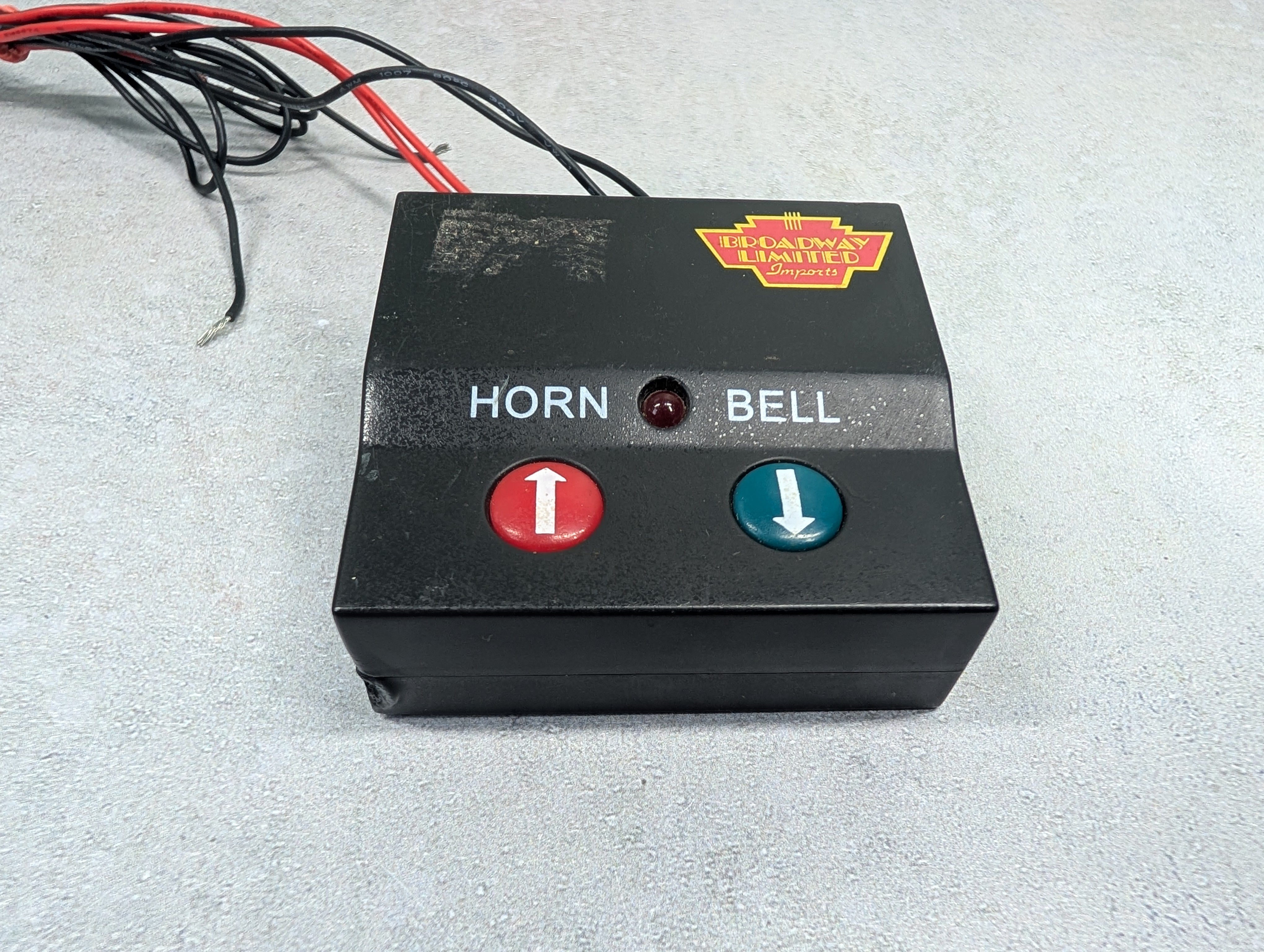 USED Broadway Limited 1001 HO Scale Sidekick DC Quantum 2-Button Horn/Bell Activator - Tested