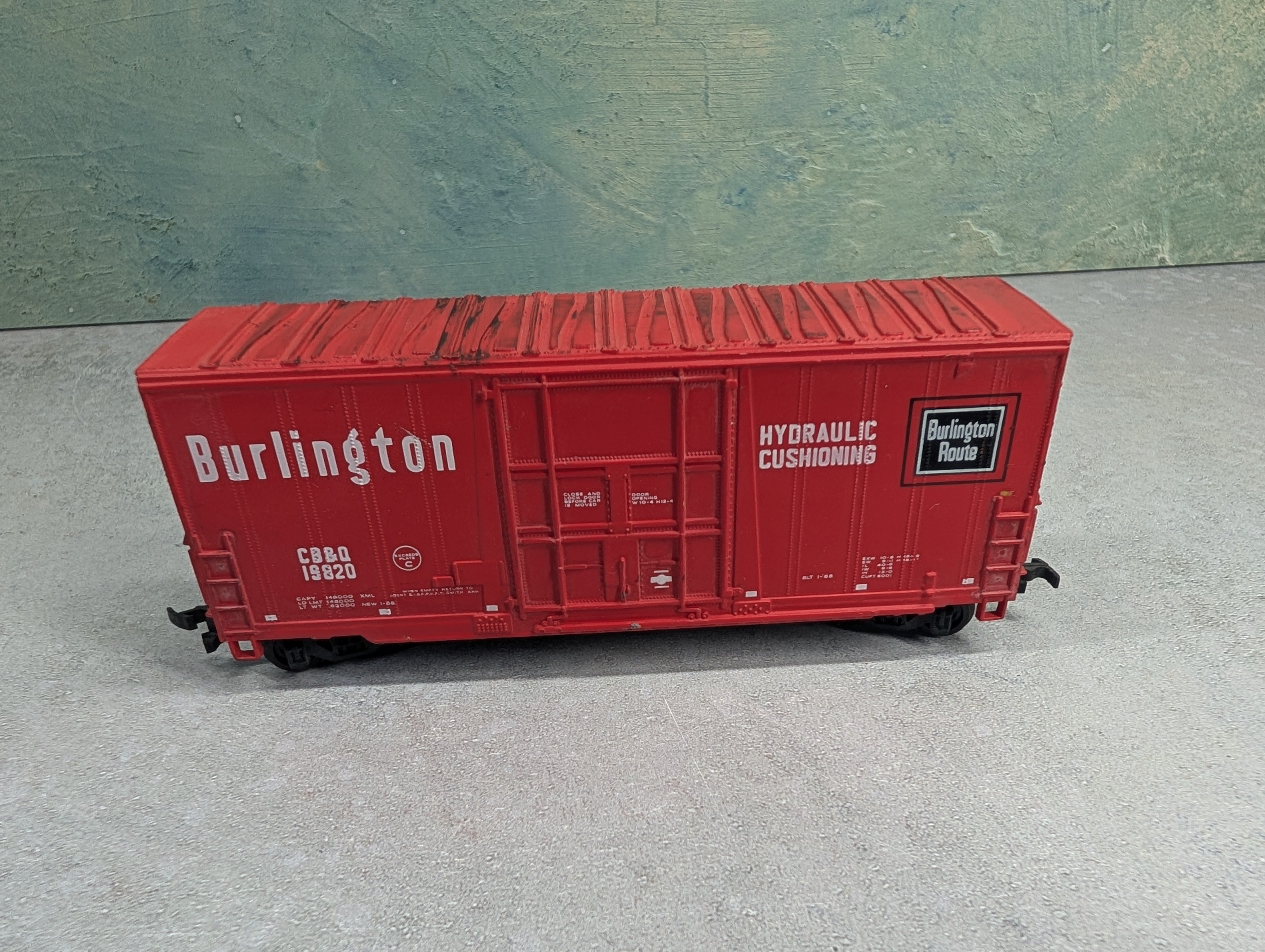 USED Bachmann HO Scale 40' Hi-Cube Box Car Burlington CB&Q #19820