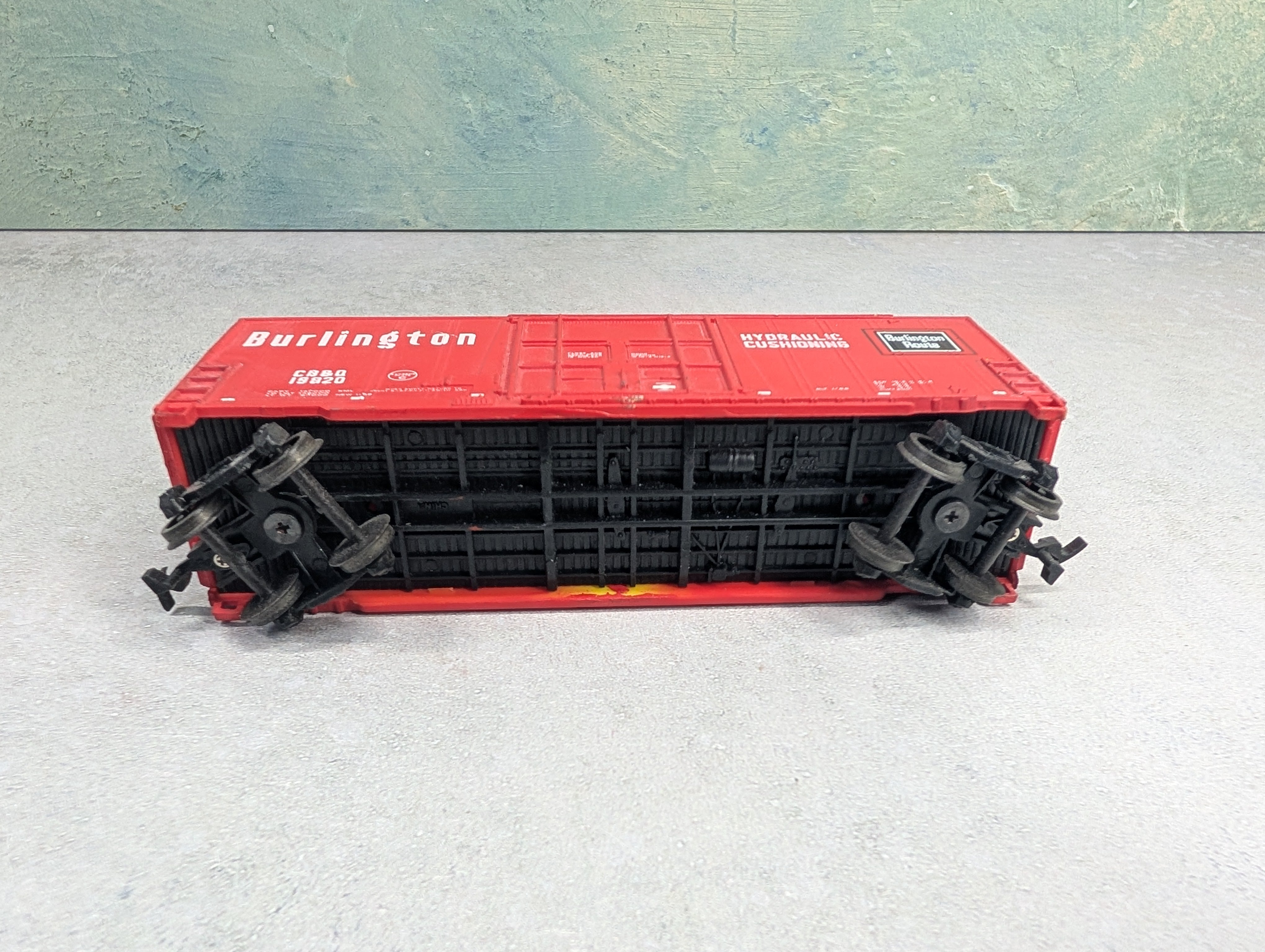 USED Bachmann HO Scale 40' Hi-Cube Box Car Burlington CB&Q #19820