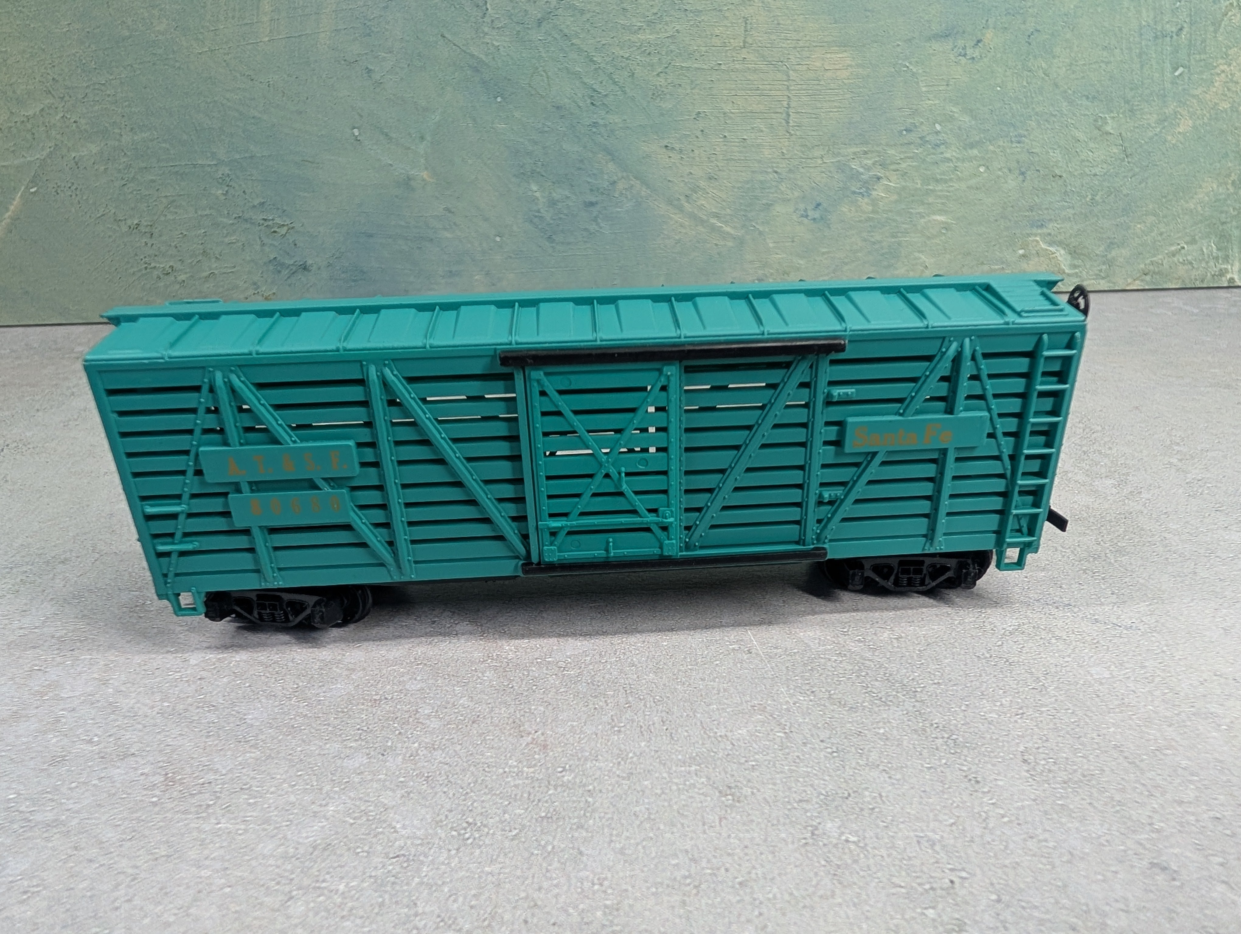 USED Tyco HO Scale 40' Cattle Stock Car Santa Fe ATSF #80680