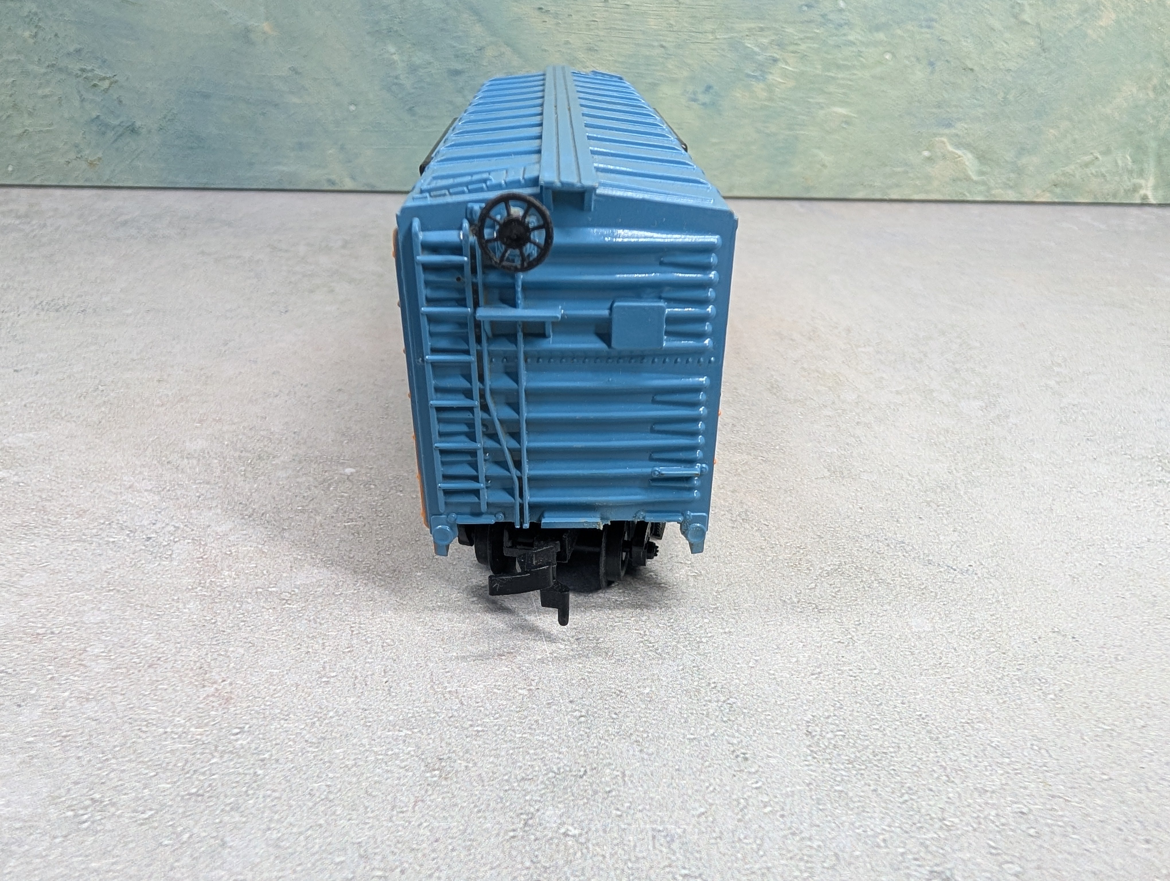 USED Tyco HO Scale 40' Cattle Stock Car Laramie LNP&W #53412