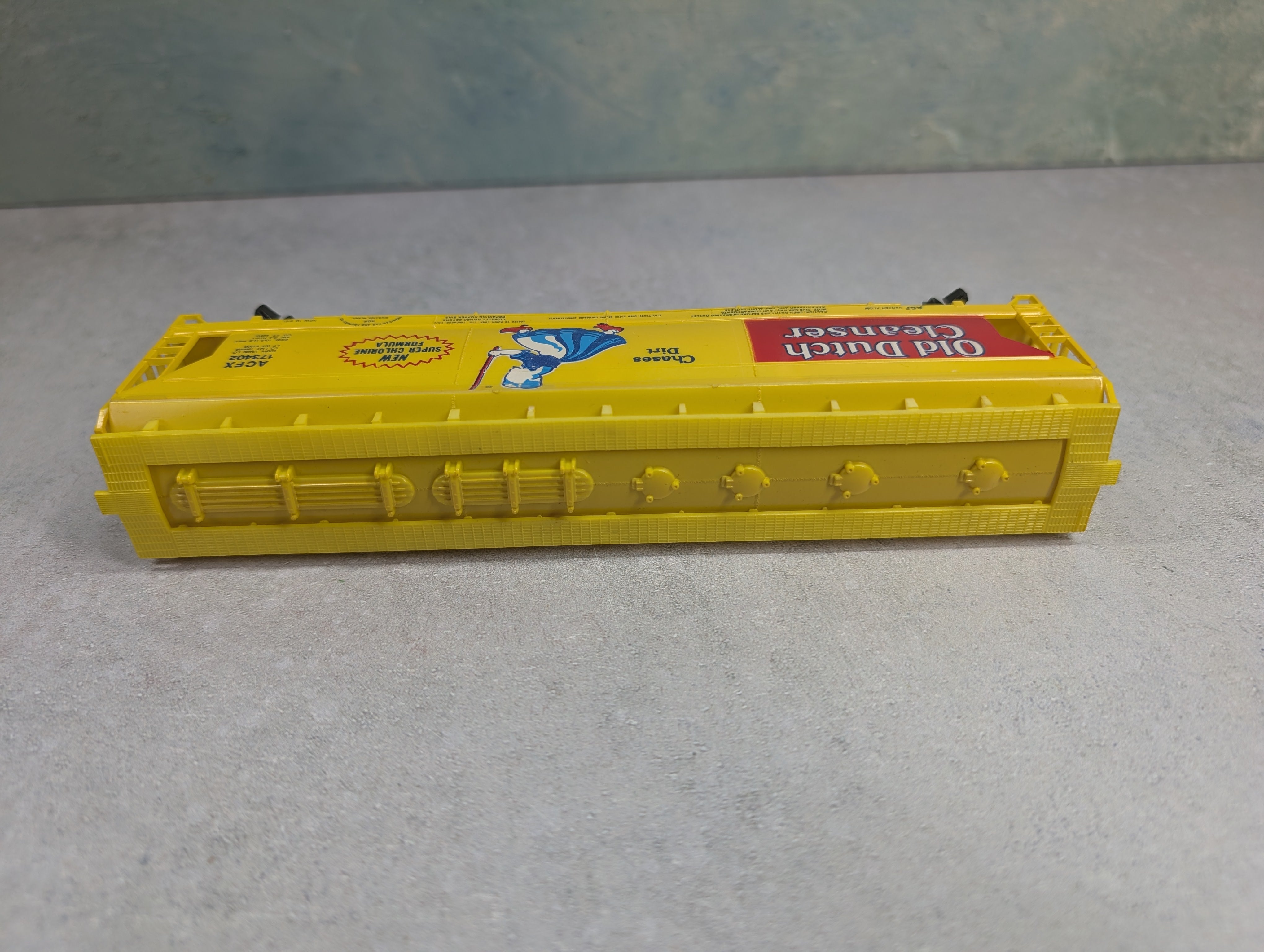 USED Tyco HO Scale ACF Centerflow Covered Hopper Old Dutch Cleanser ACFX #173402